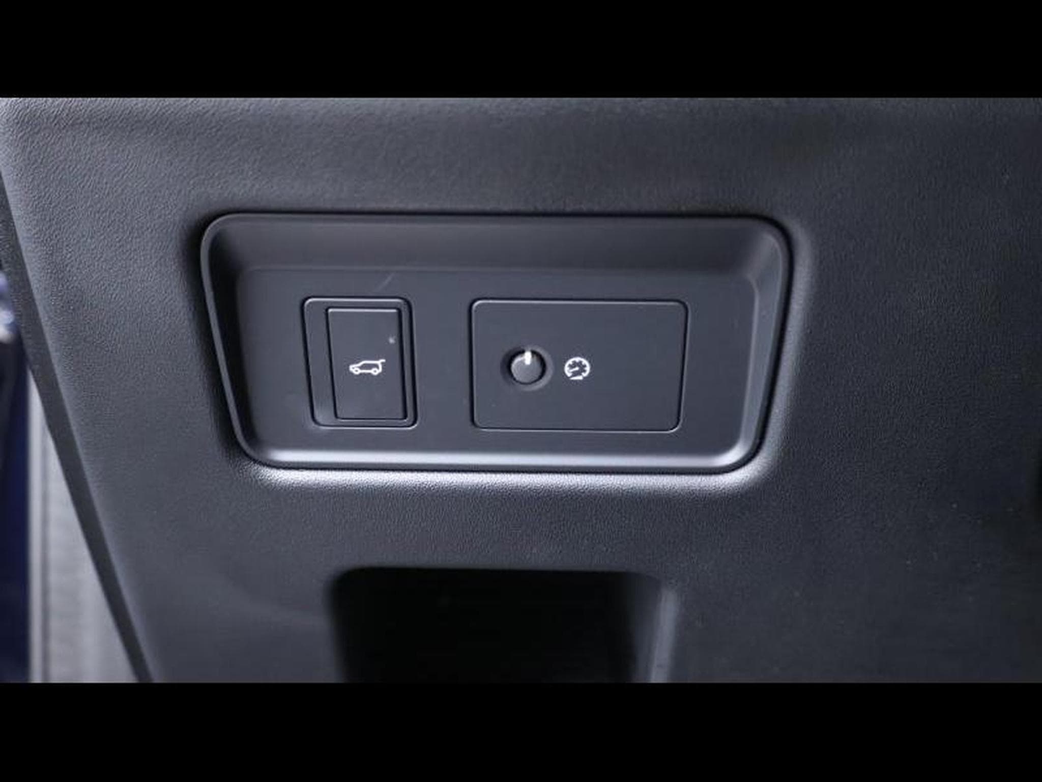 Land-Rover Discovery R-Dynamic P360 AWD auto (2021) - Foto 29