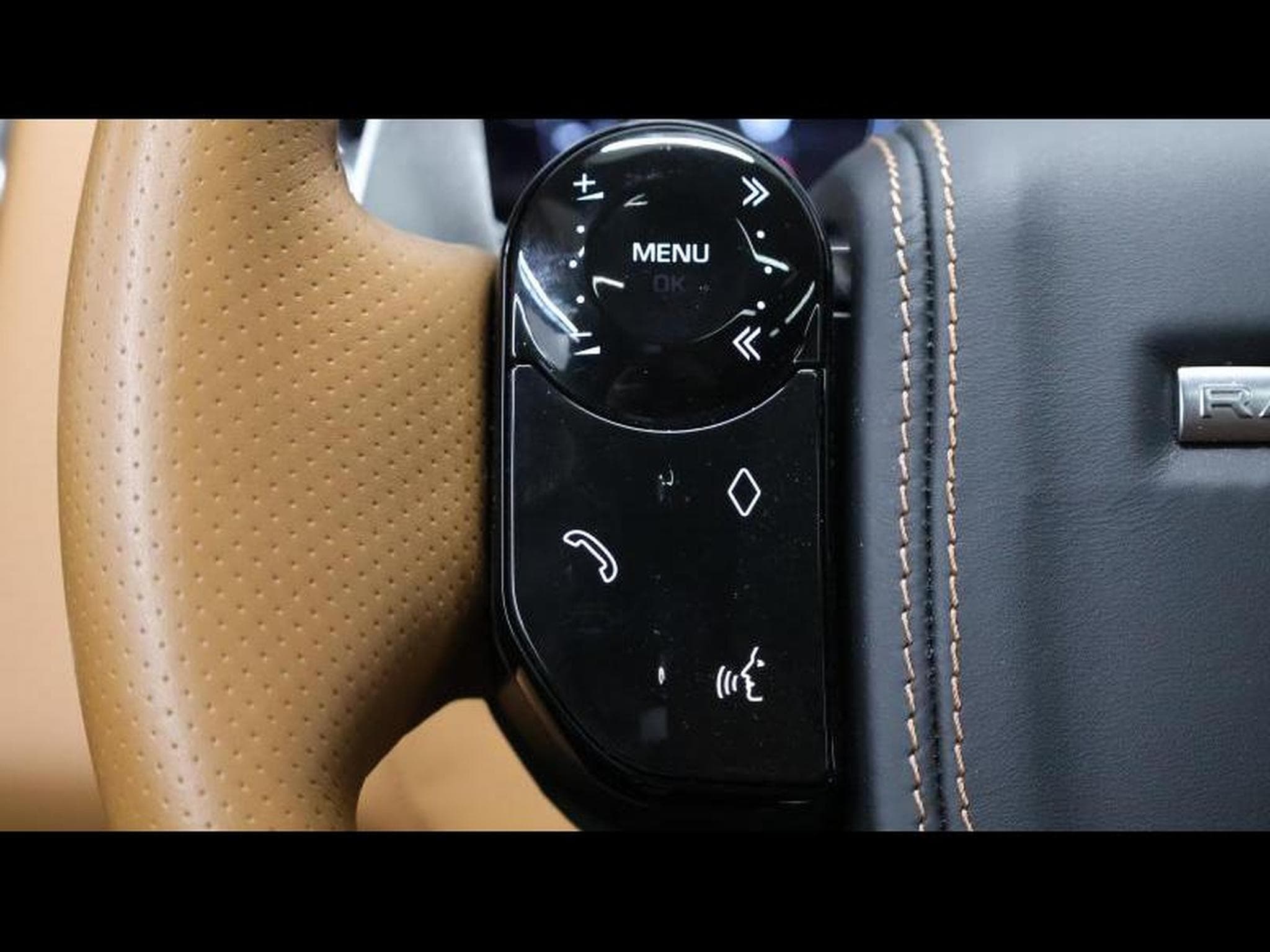 Land-Rover Range Rover Sport SVR 575 AWD auto (2022) - Photo 17