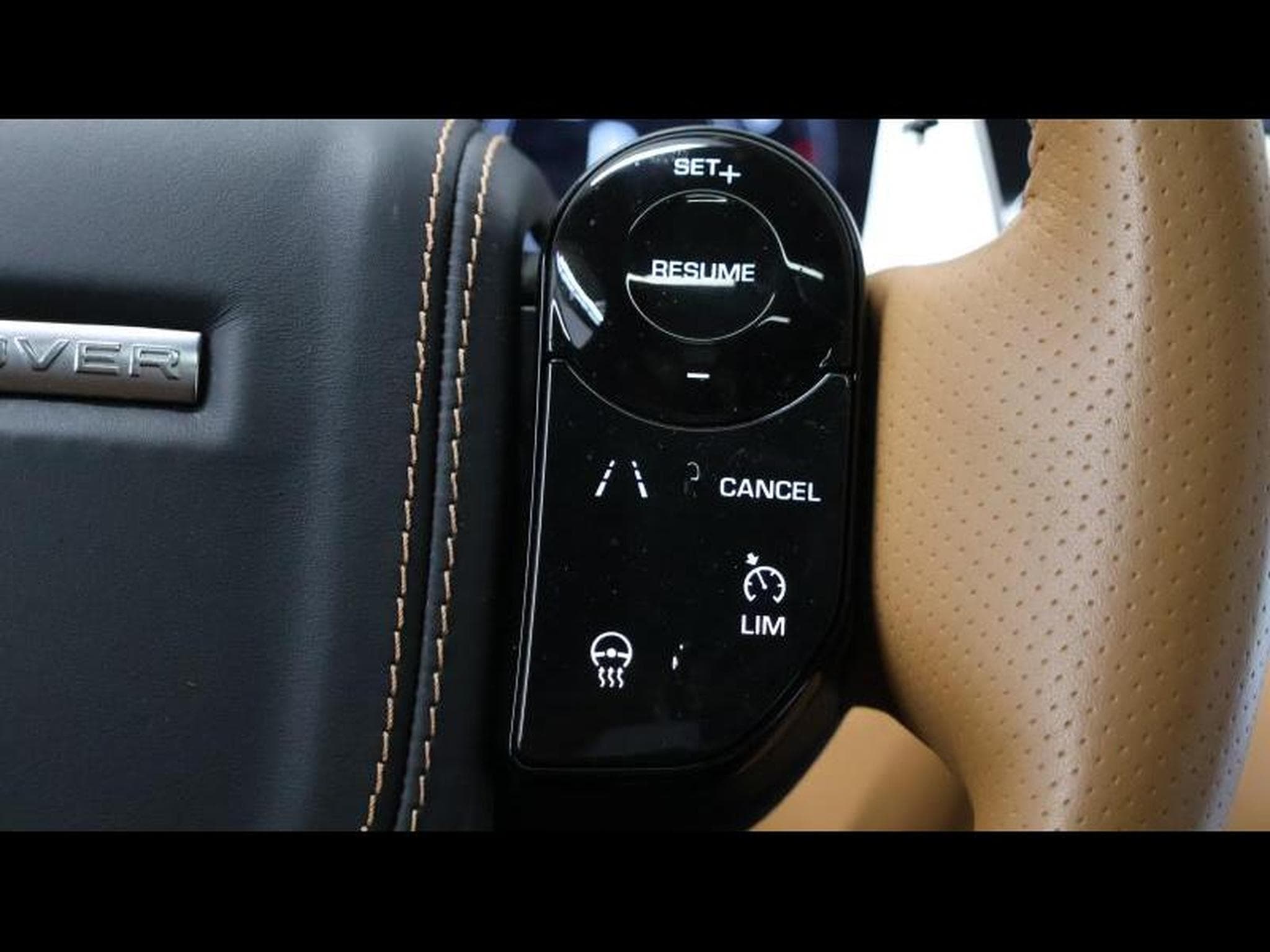 Land-Rover Range Rover Sport SVR 575 AWD auto (2022) - Photo 18