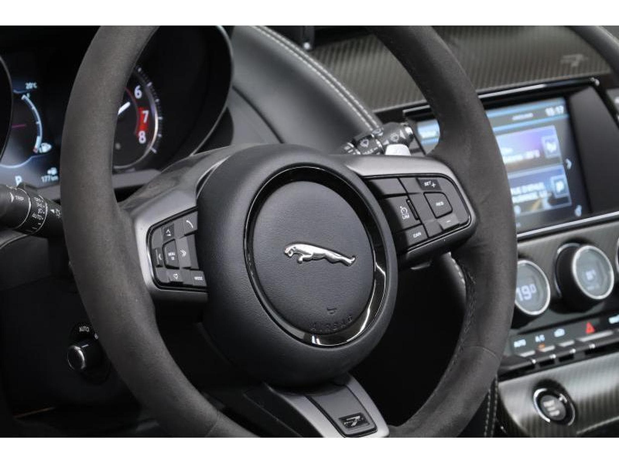 Jaguar F-Type Project-7 **1 of 250** (2016) - Photo 19