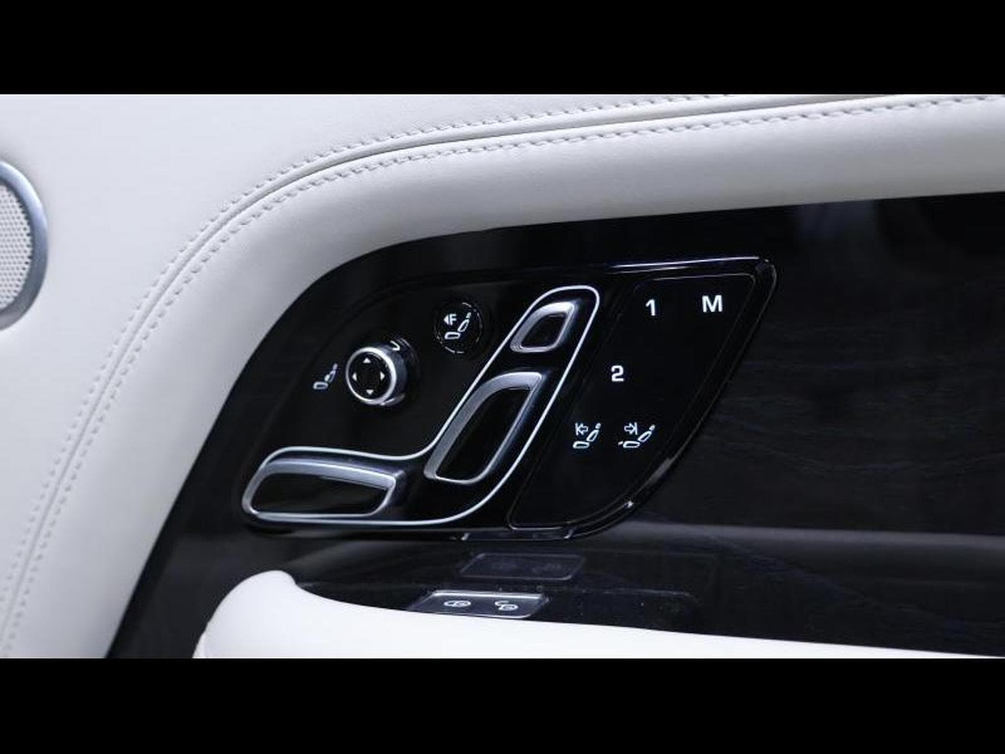 Land-Rover Range Rover 5.0 Supercharged 525 Autobiogr (2019) - Photo 24