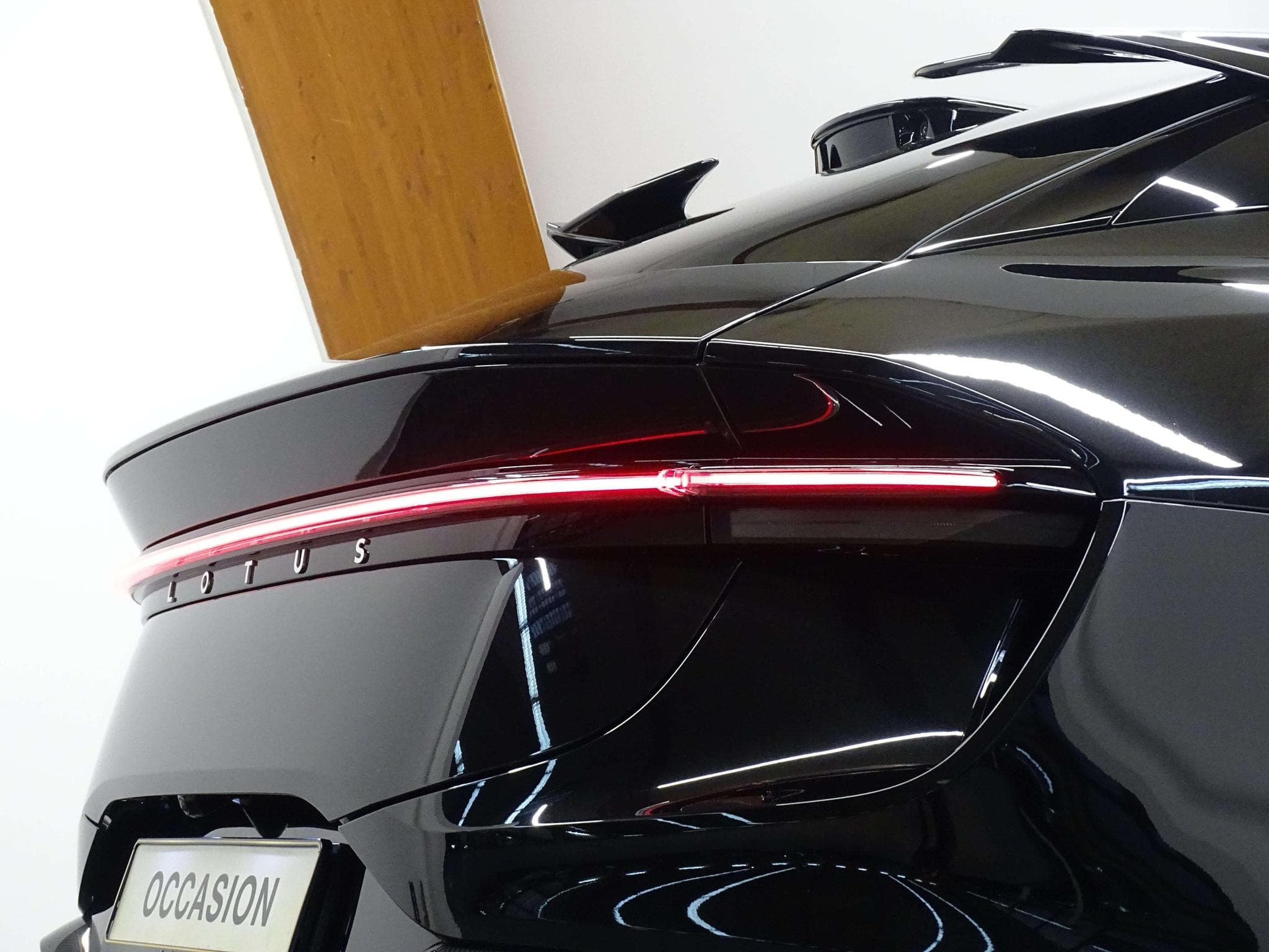 Lotus Eletre R 918ch (2024) - Photo 15