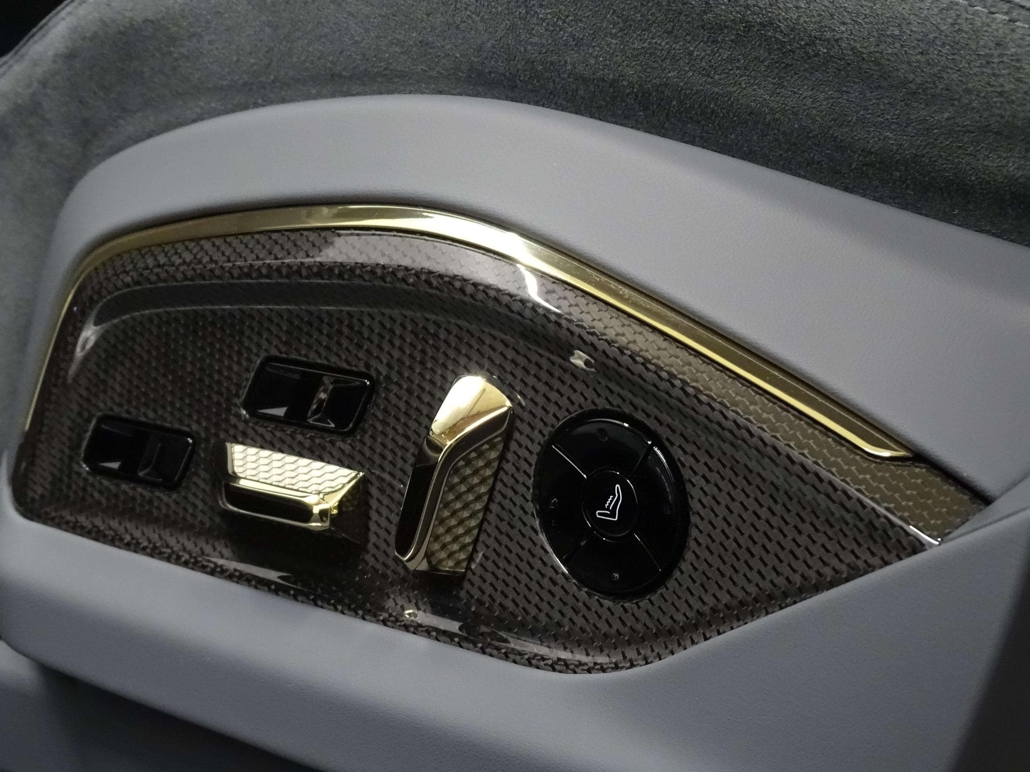Lotus Eletre R 918ch (2024) - Photo 22