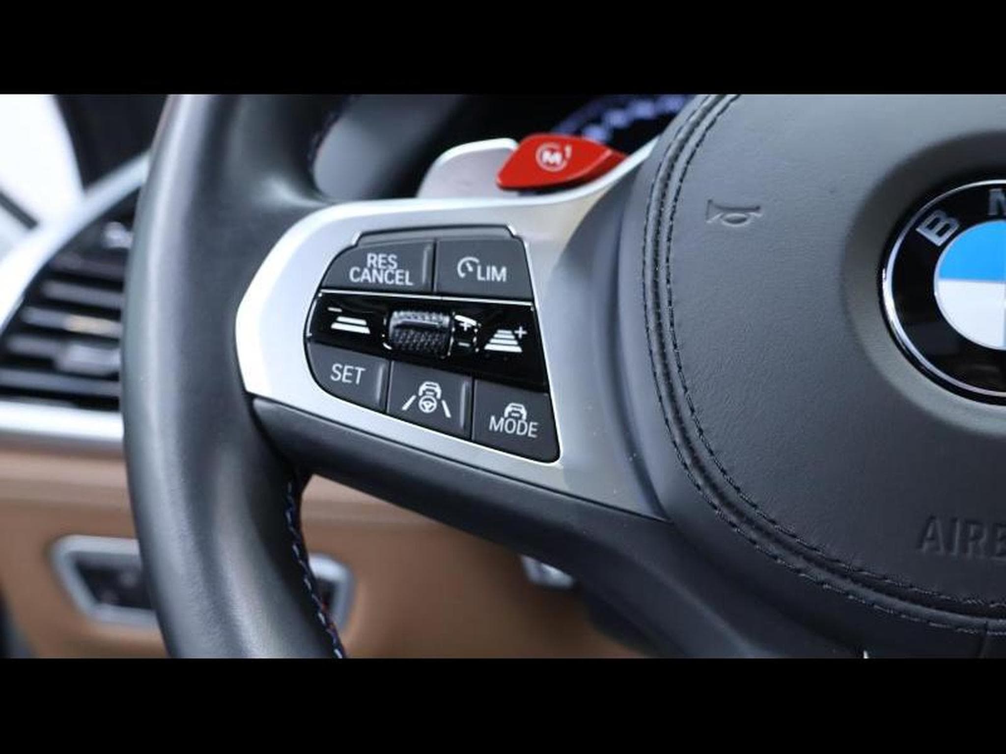 BMW X6M Competition 4.4 V8 bi-turbo (2021) - Photo 14