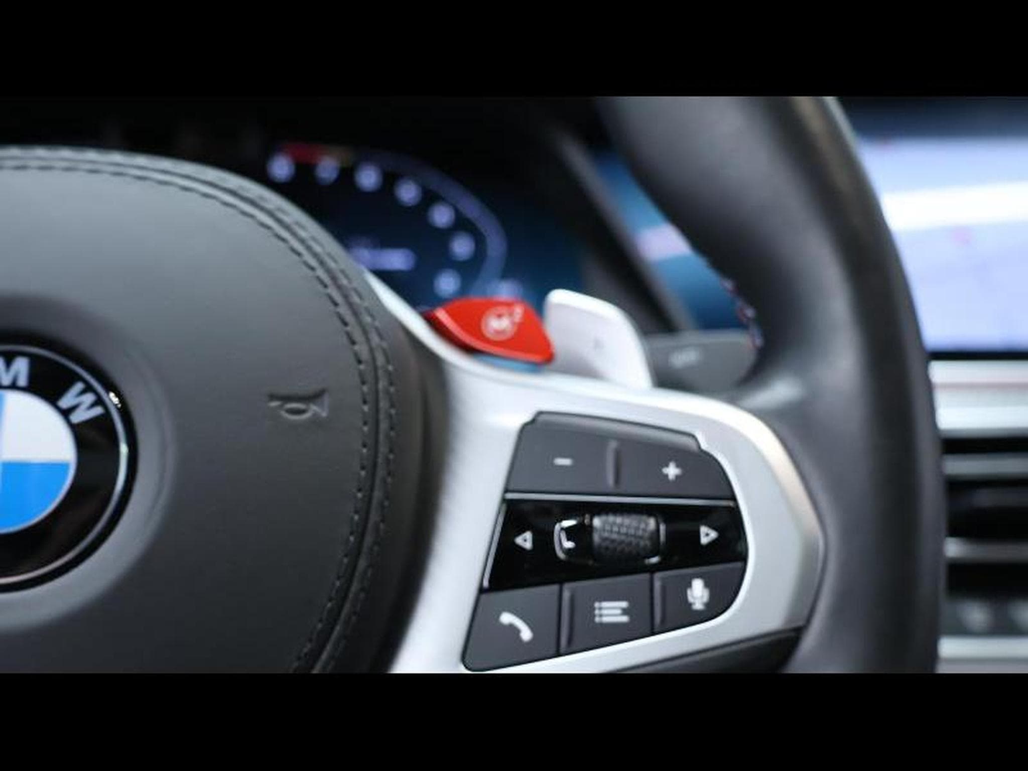 BMW X6M Competition 4.4 V8 bi-turbo (2021) - Photo 15