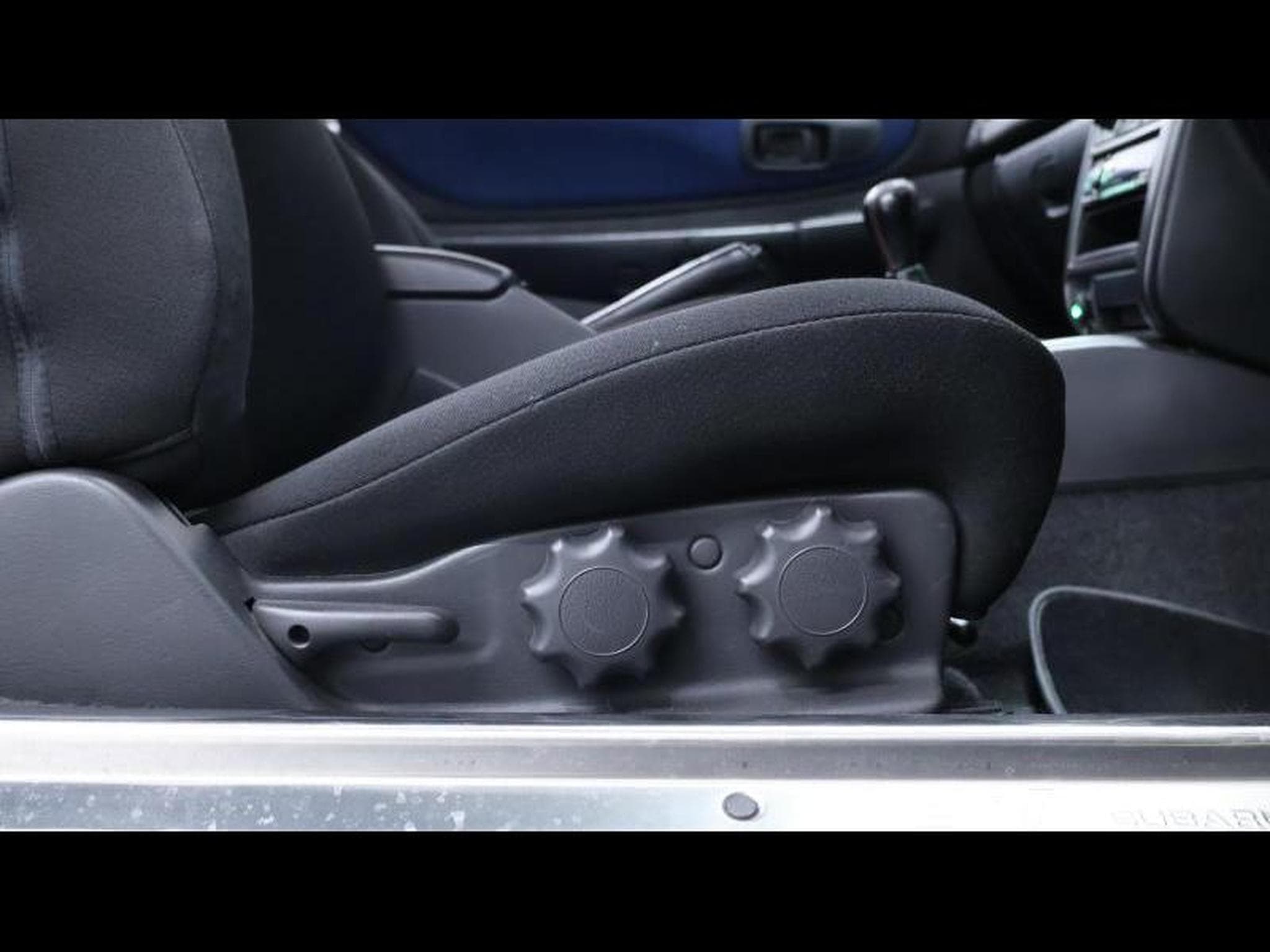 Subaru Impreza 22b 325/400 (1999) - Foto 28