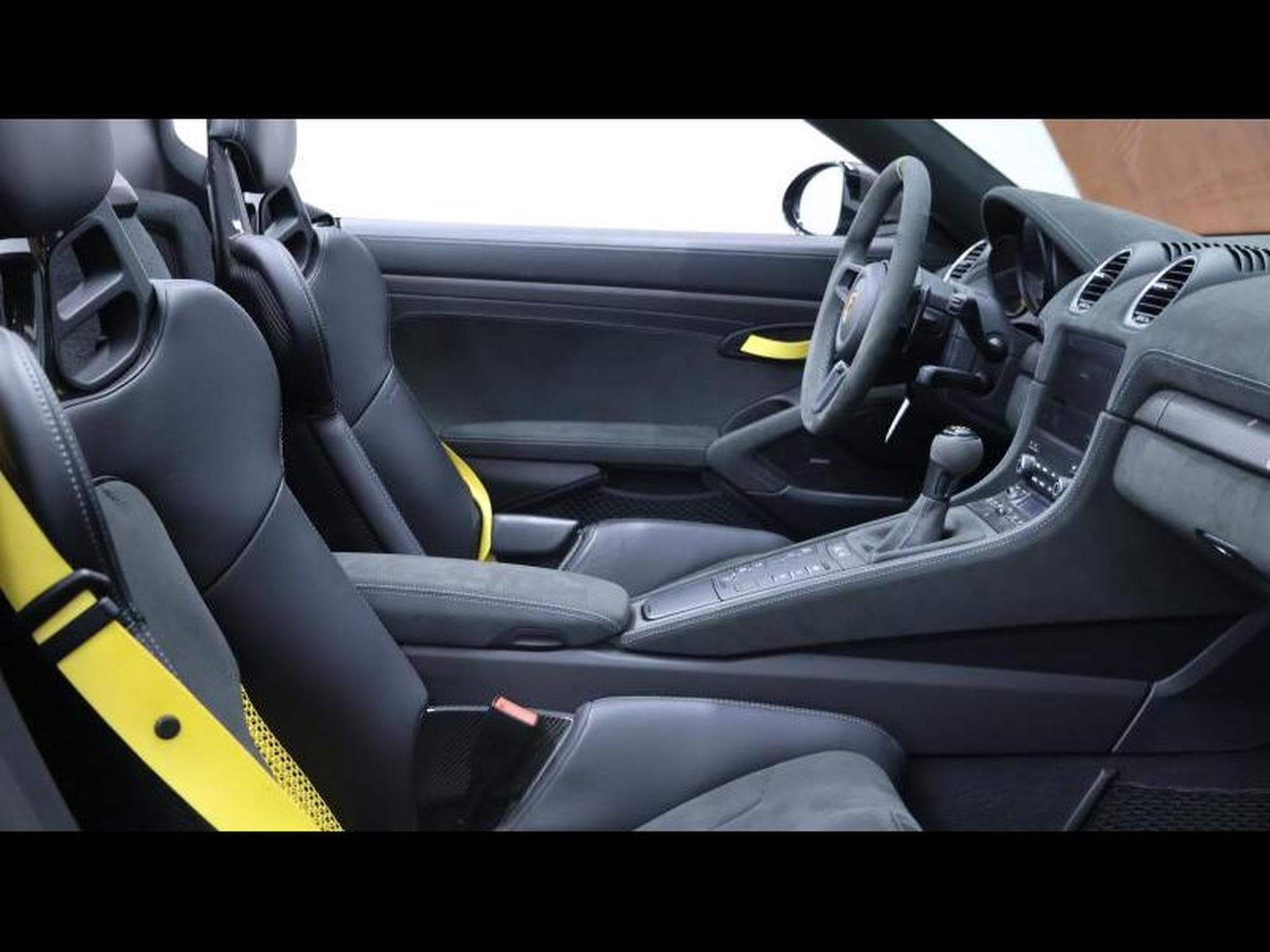 Porsche Boxster 718 Spyder RS PDK * Ceramic brakes - 3D yellow printed carbo (2024) - Foto 18