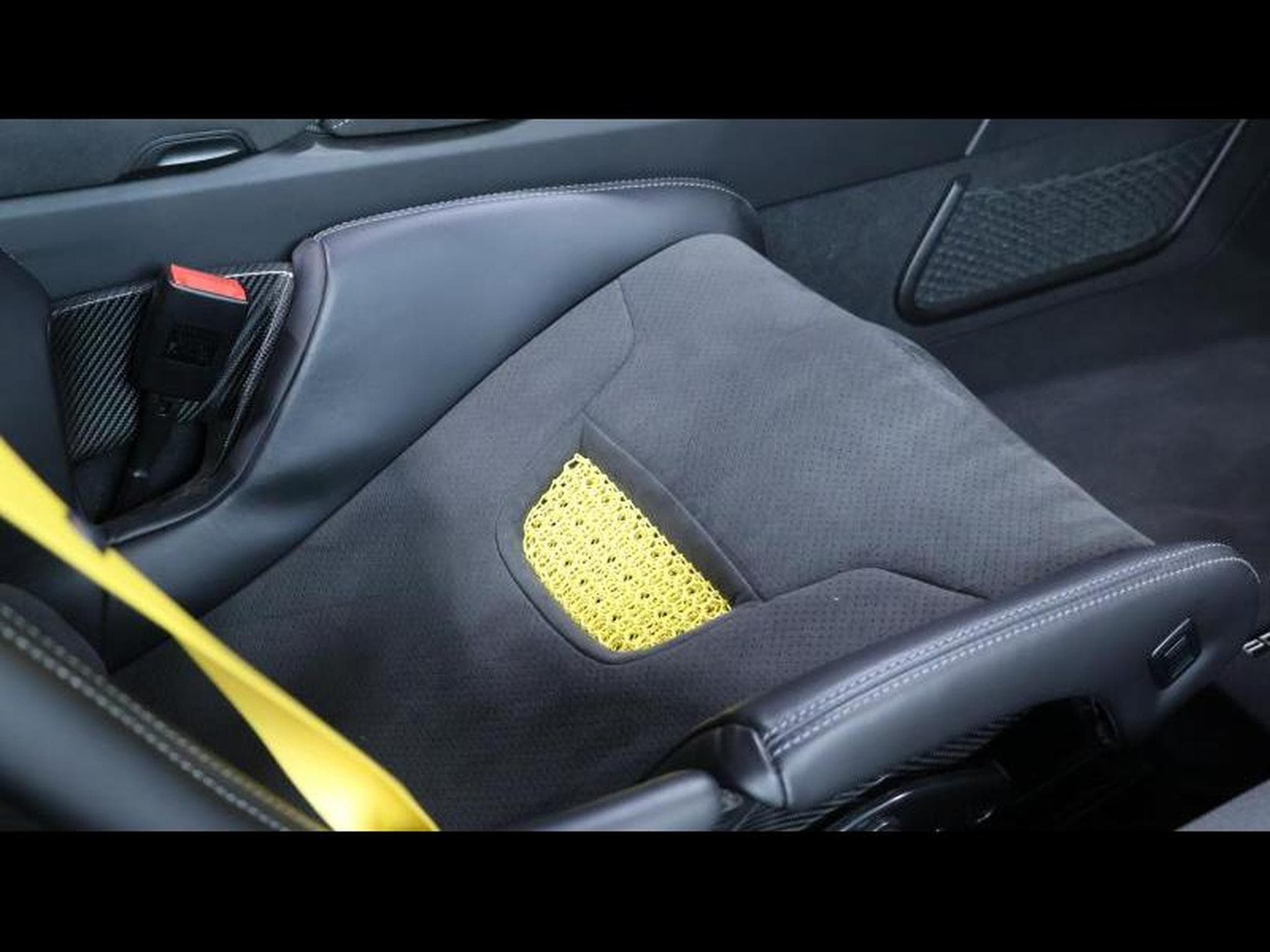 Porsche Boxster 718 Spyder RS PDK * Ceramic brakes - 3D yellow printed carbo (2024) - Foto 26