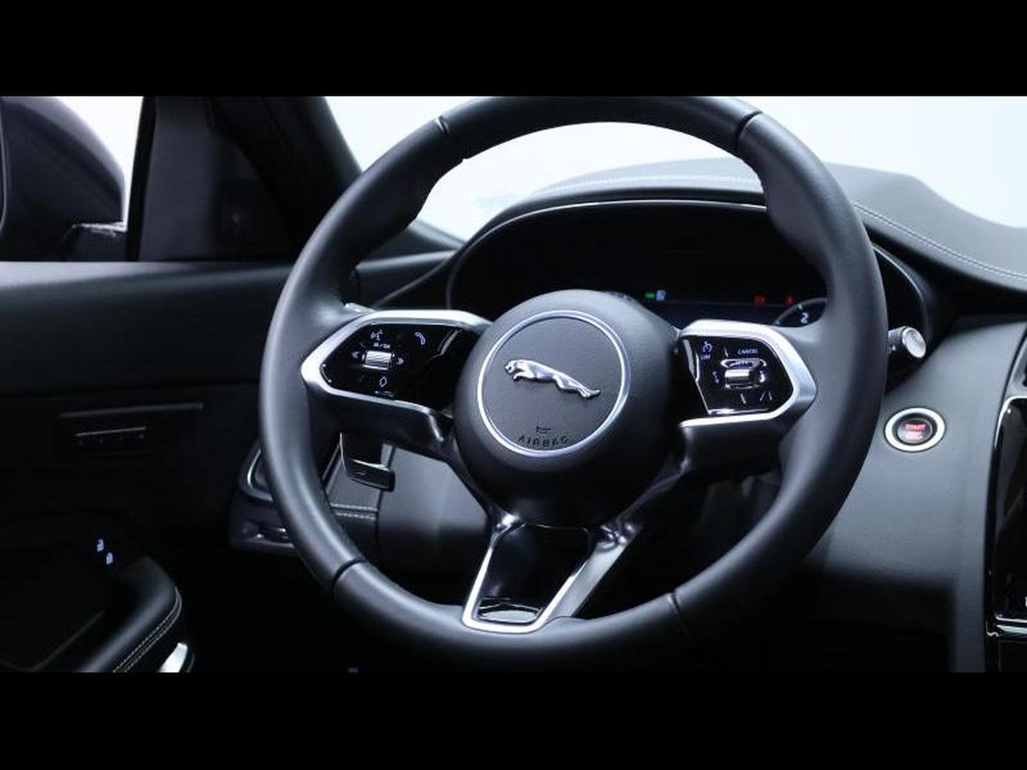 Jaguar E-Pace D165 R-Dynamic S AWD Auto (2024) - Photo 12