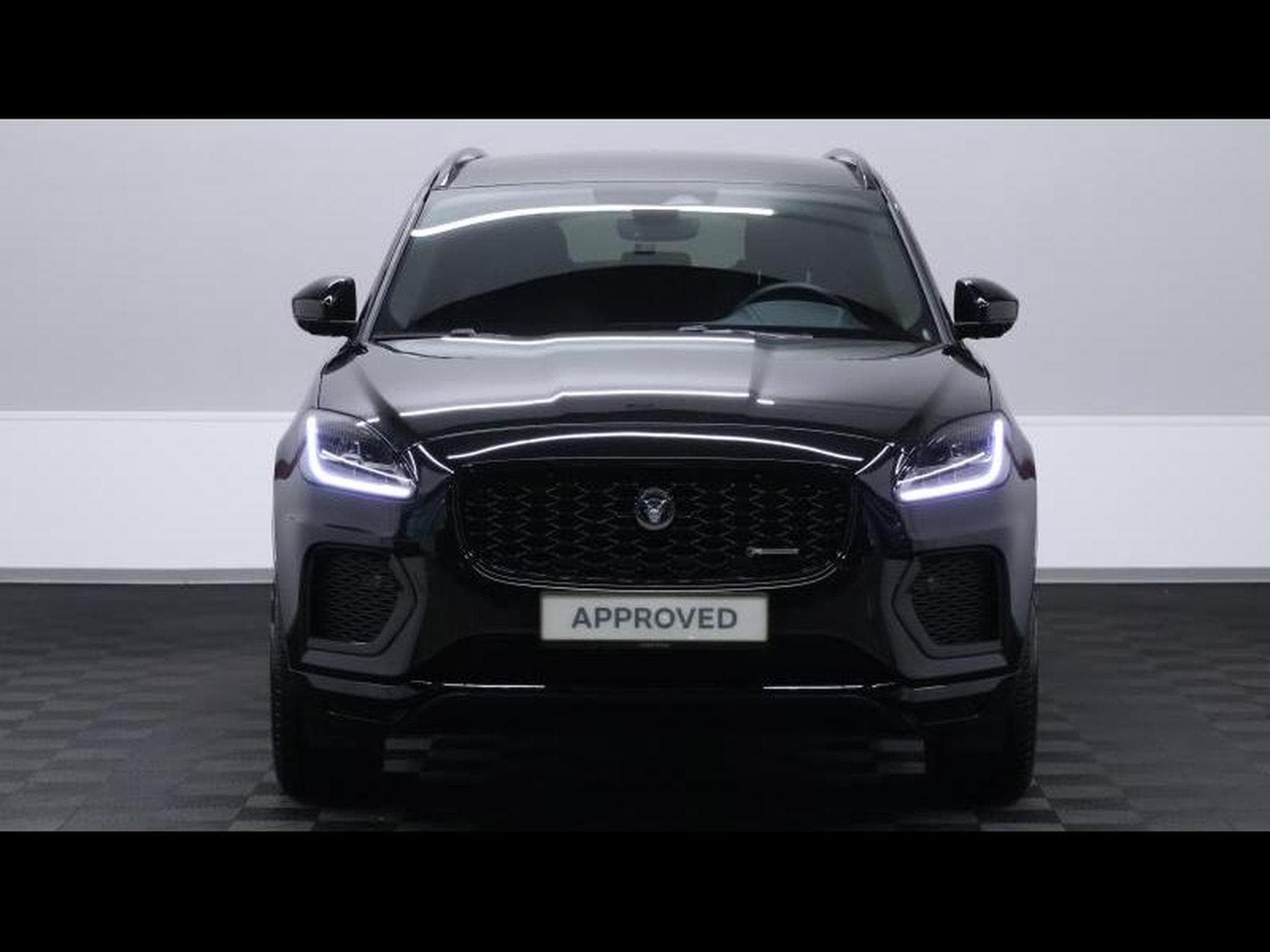 Jaguar E-Pace D165 R-Dynamic S AWD Auto (2024) - Photo 2