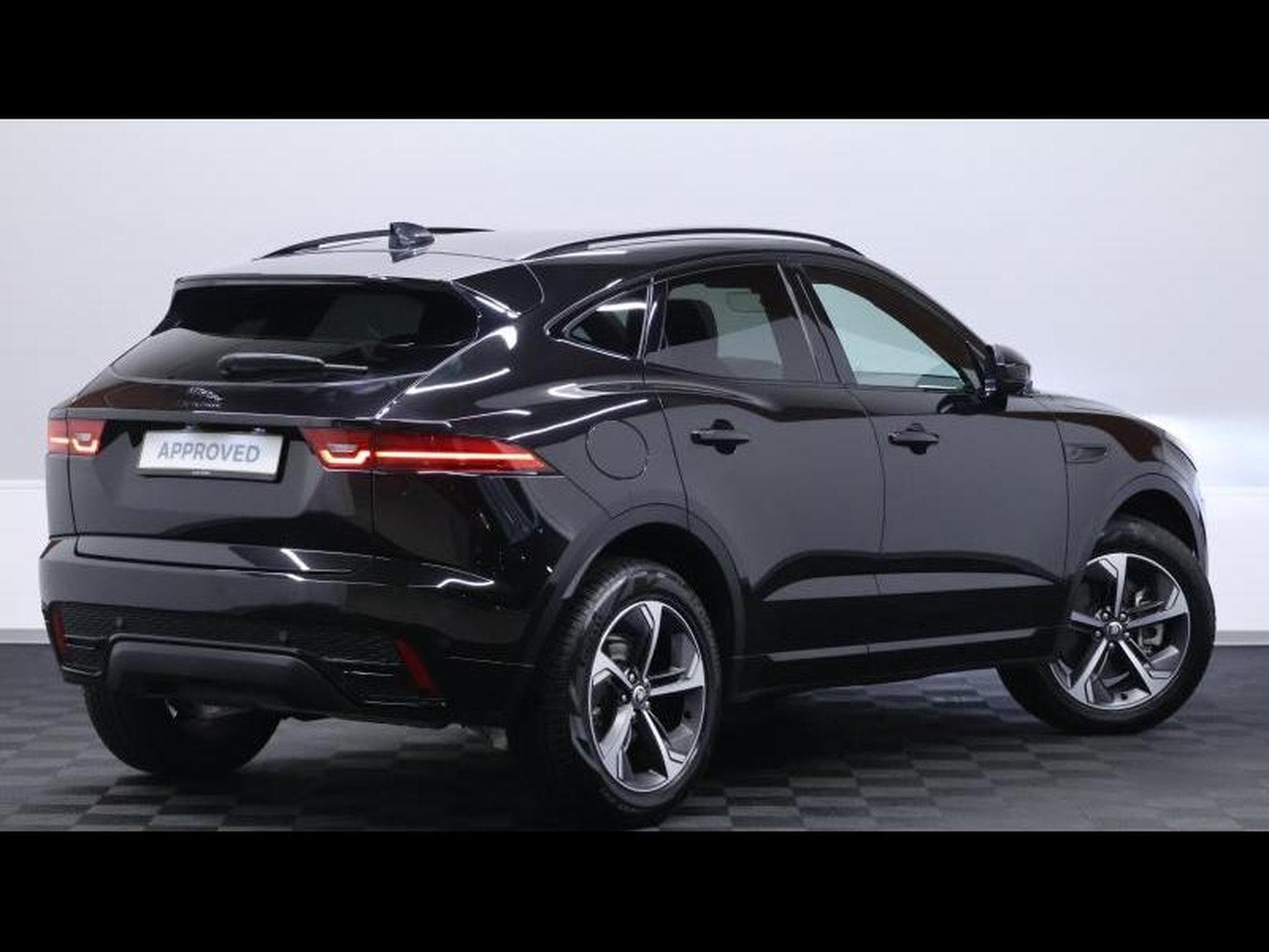 Jaguar E-Pace D165 R-Dynamic S AWD Auto (2024) - Photo 4