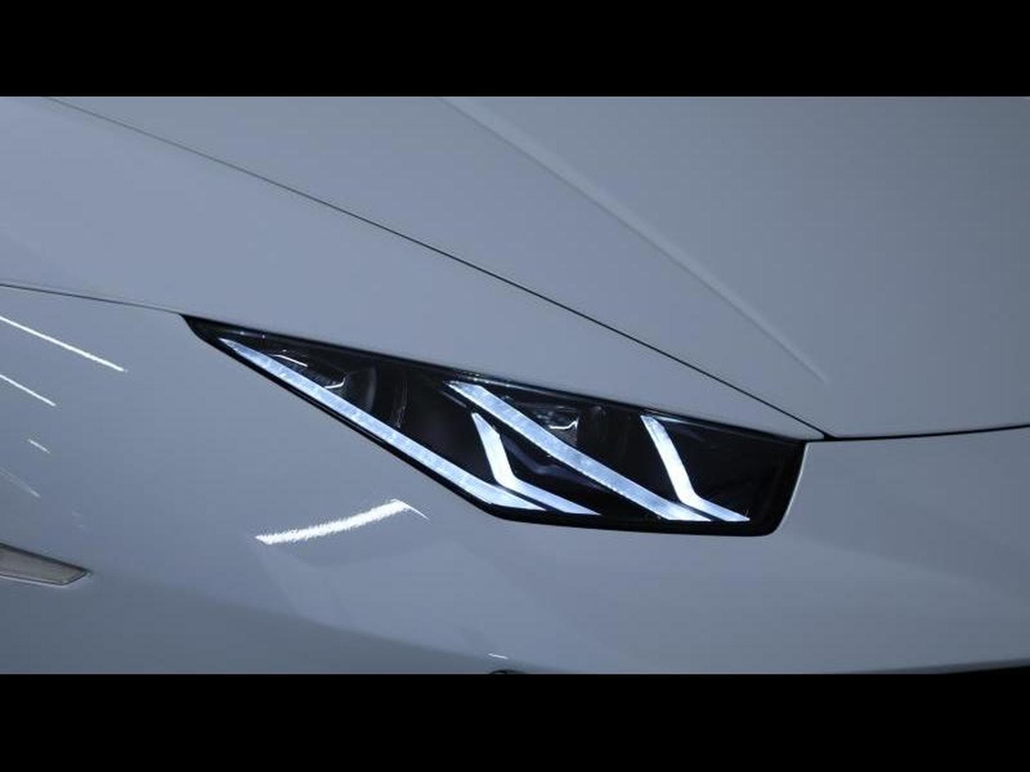 Lamborghini Huracán 5.2 V10 640 EVO (2019) - Photo 10
