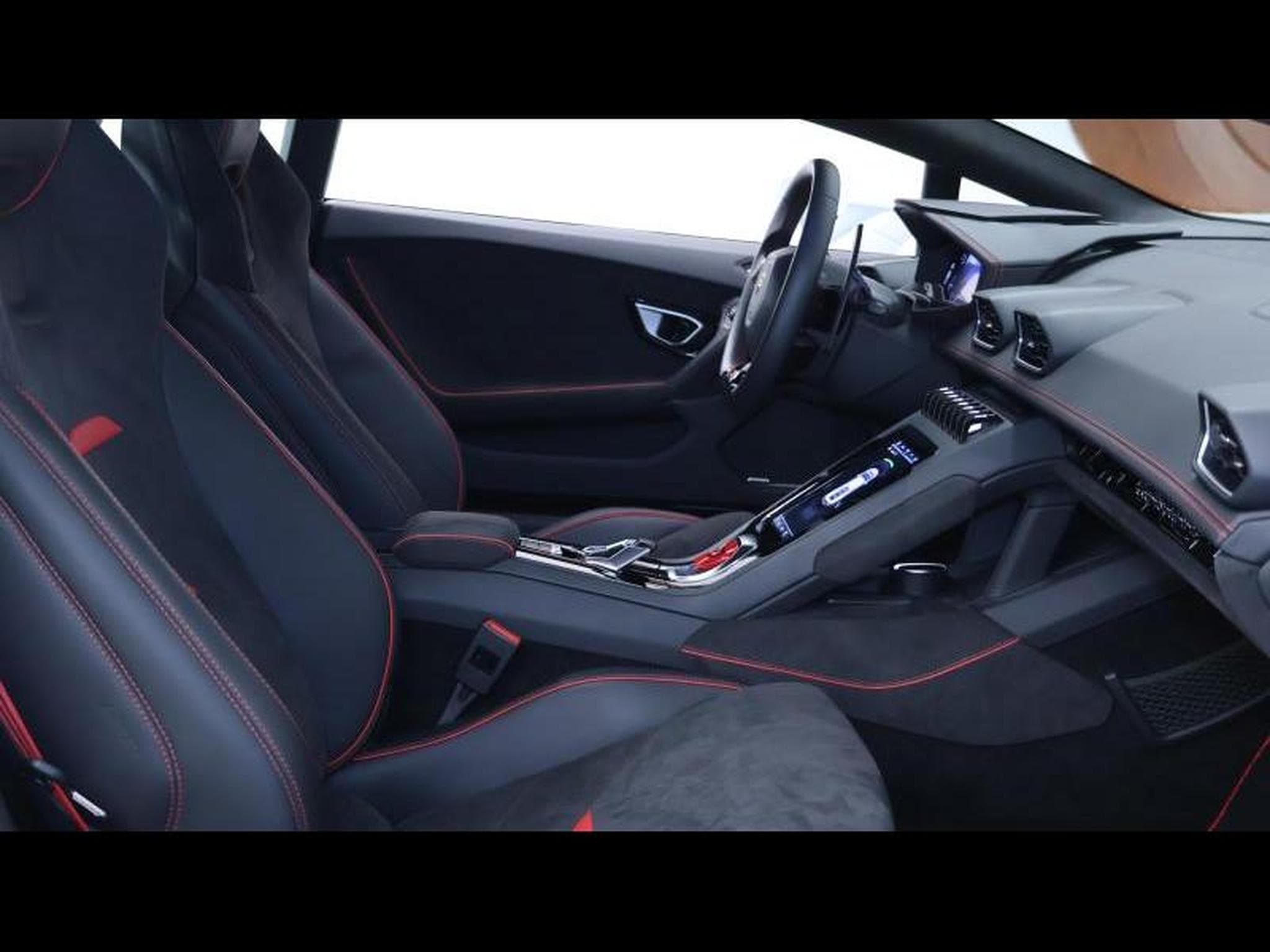 Lamborghini Huracán 5.2 V10 640 EVO (2019) - Photo 12