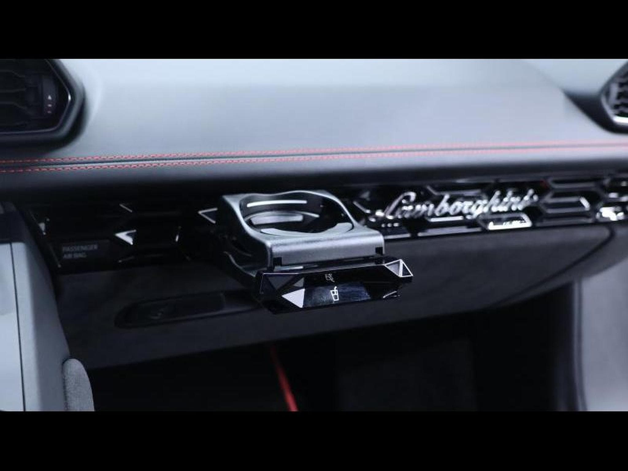 Lamborghini Huracán 5.2 V10 640 EVO (2019) - Photo 24