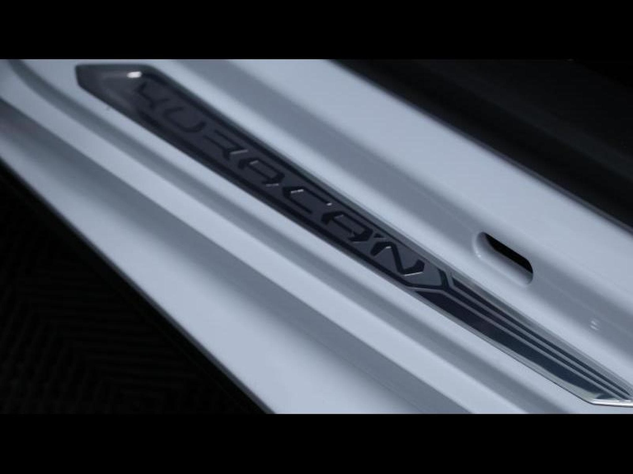 Lamborghini Huracán 5.2 V10 640 EVO (2019) - Photo 30