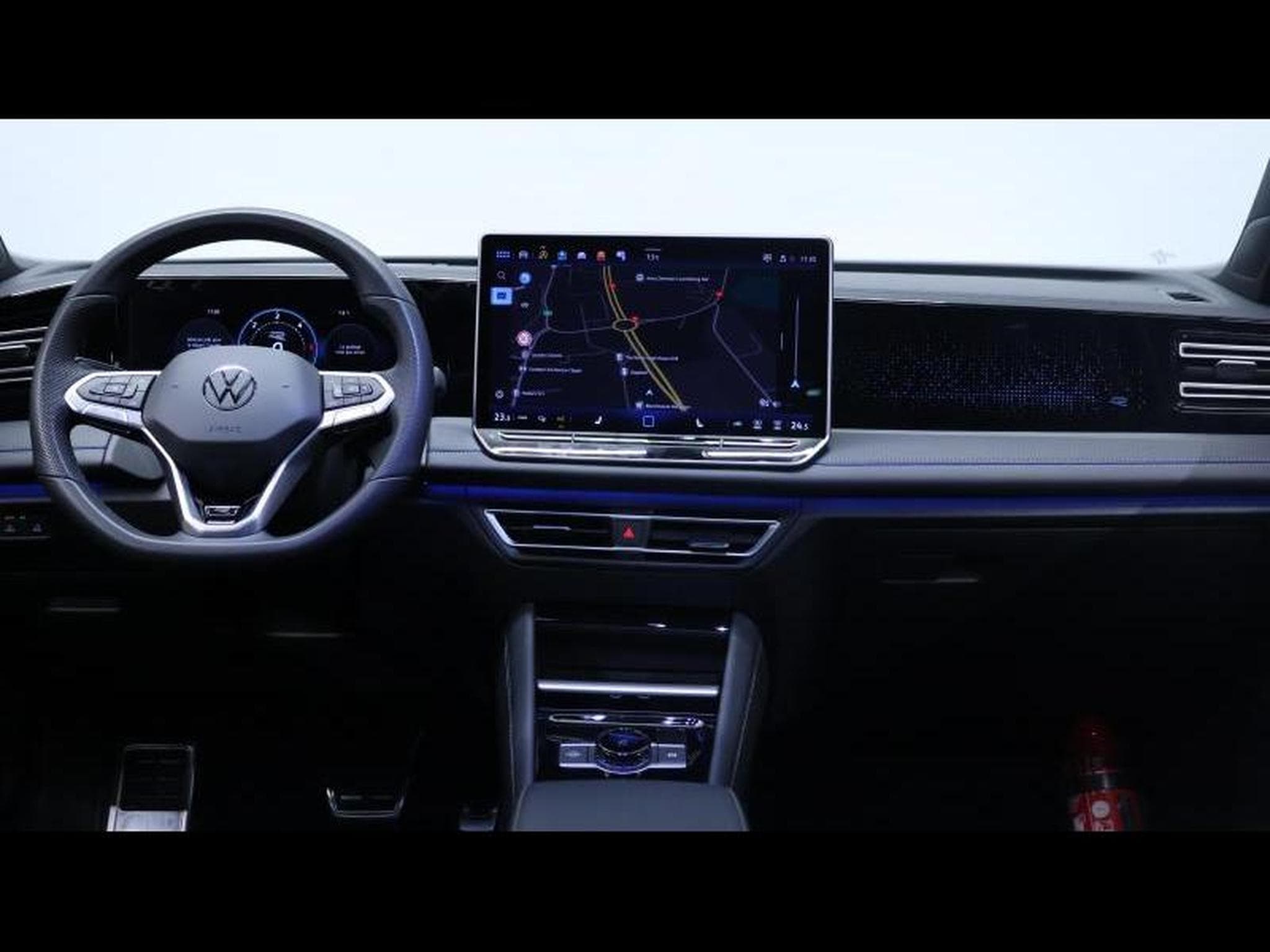 VW Tiguan New Tiguan TDi 150 R-Line Black Style DSG7 (2024) - Foto 13