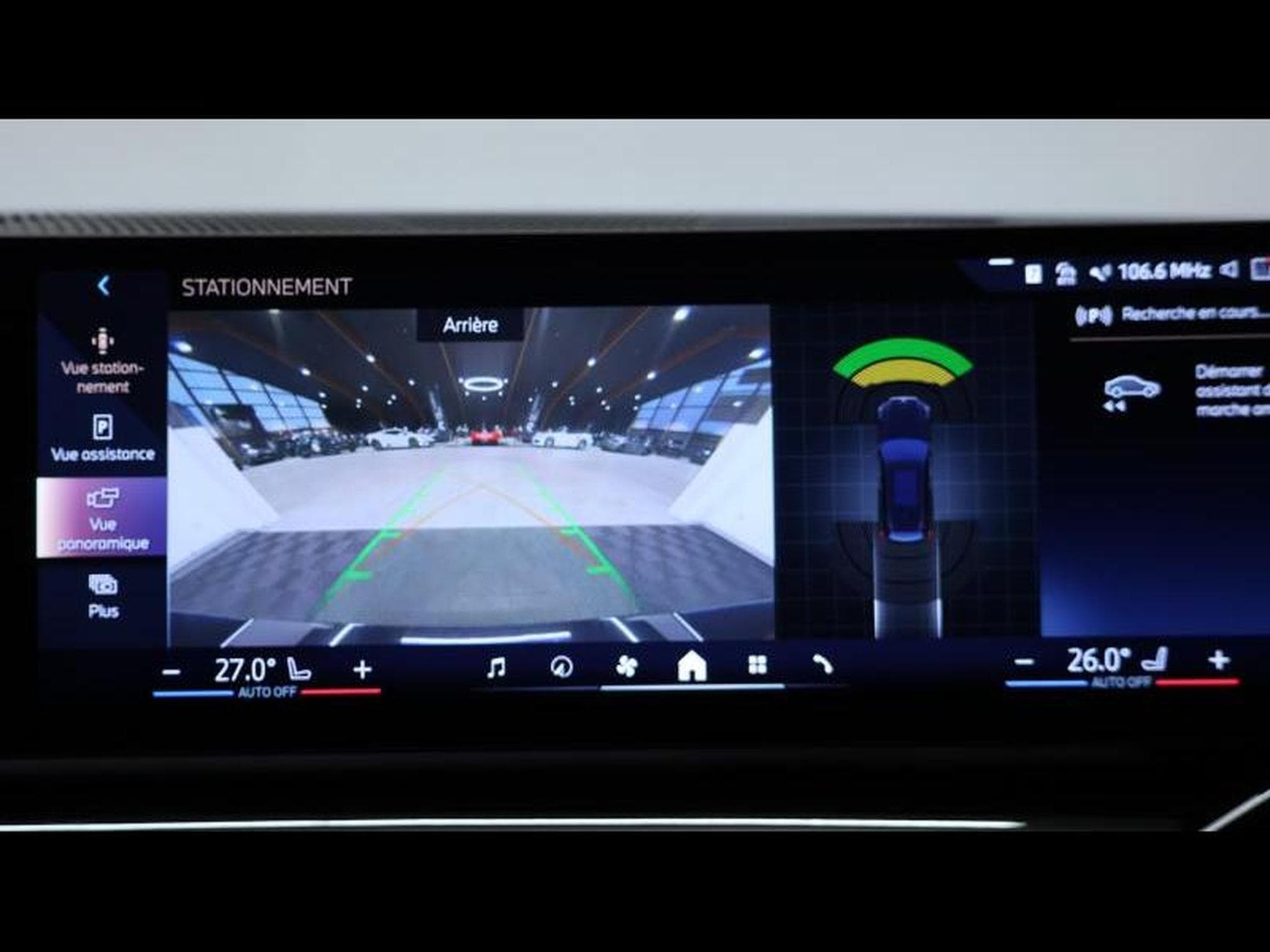 BMW 520 i Touring M SPORT (2025) - Photo 18