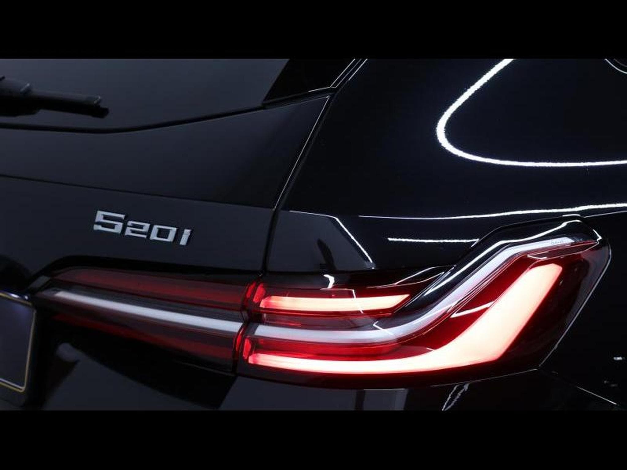BMW 520 i Touring M SPORT (2025) - Photo 8