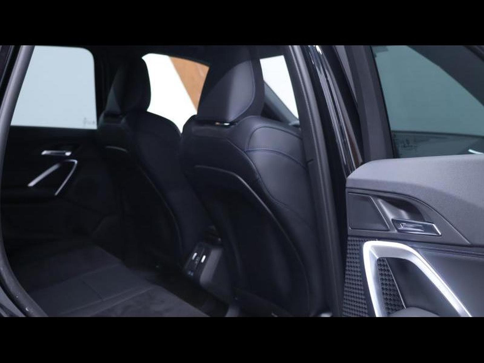 BMW X1 18i sDrive M SPORT  Louyet RE-USED Edition 1 of 10 (2025) - Photo 12