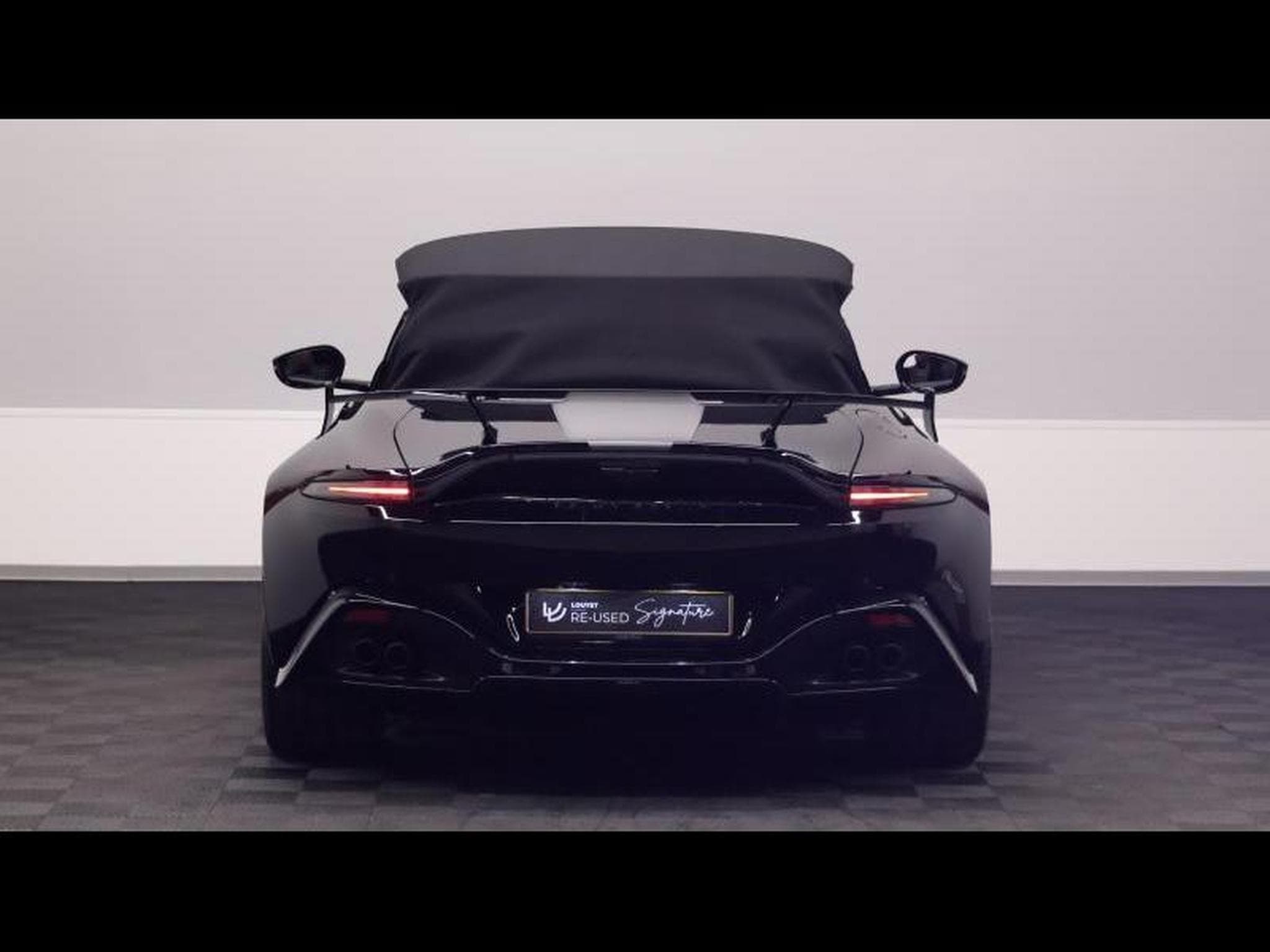 Aston-Martin V8 Vantage Roadster F1 Edition (2022) - Foto 14