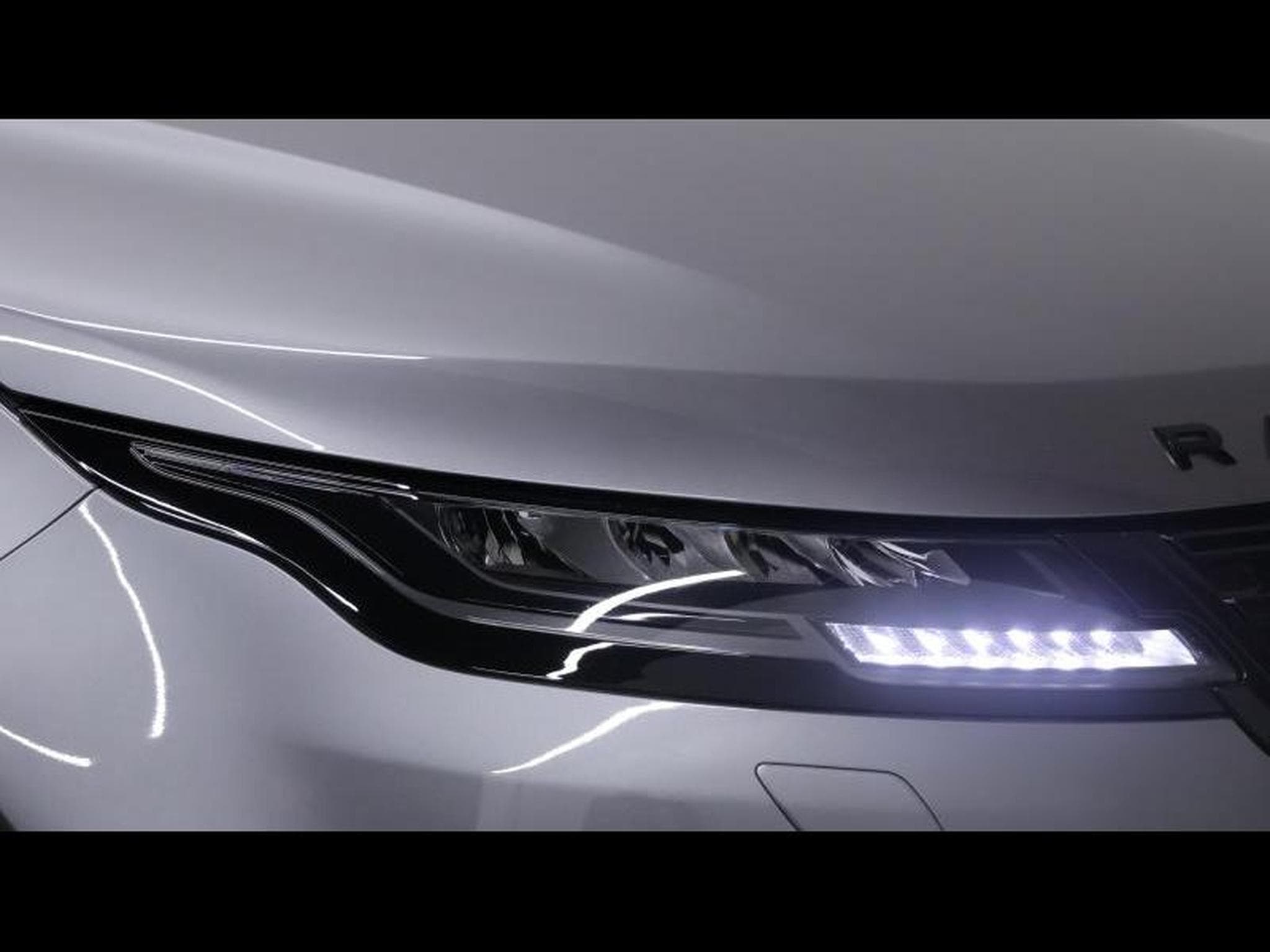 Land-Rover Range Rover Evoque P160 S FWD Auto (2025) - Photo 7