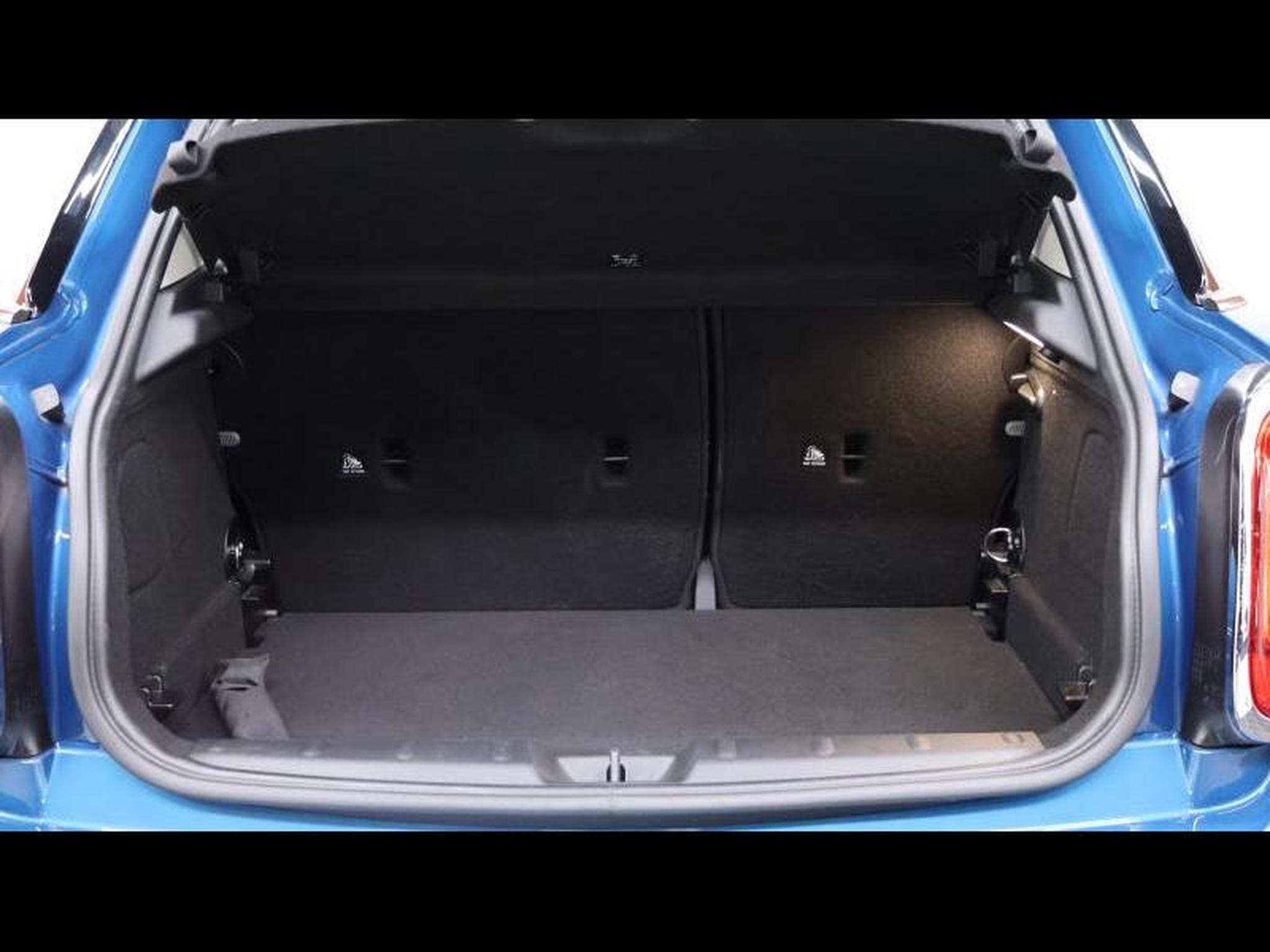 MINI Cooper 1.6 136 Hatch 5 portes Steptronic (2024) - Photo 7