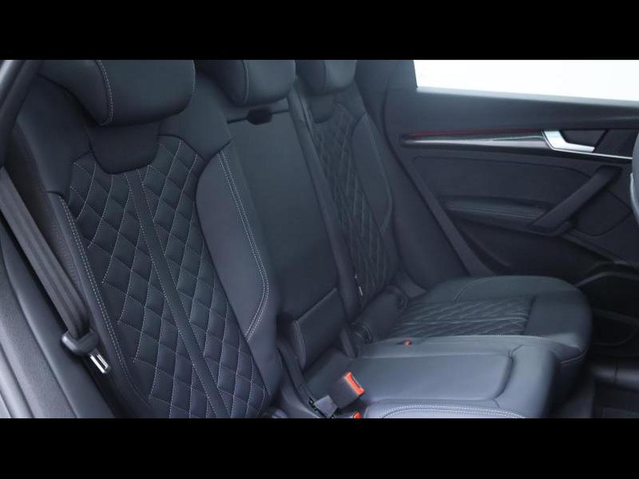 Audi SQ5 3.0 TDi 340 Quattro (2024) - Photo 15