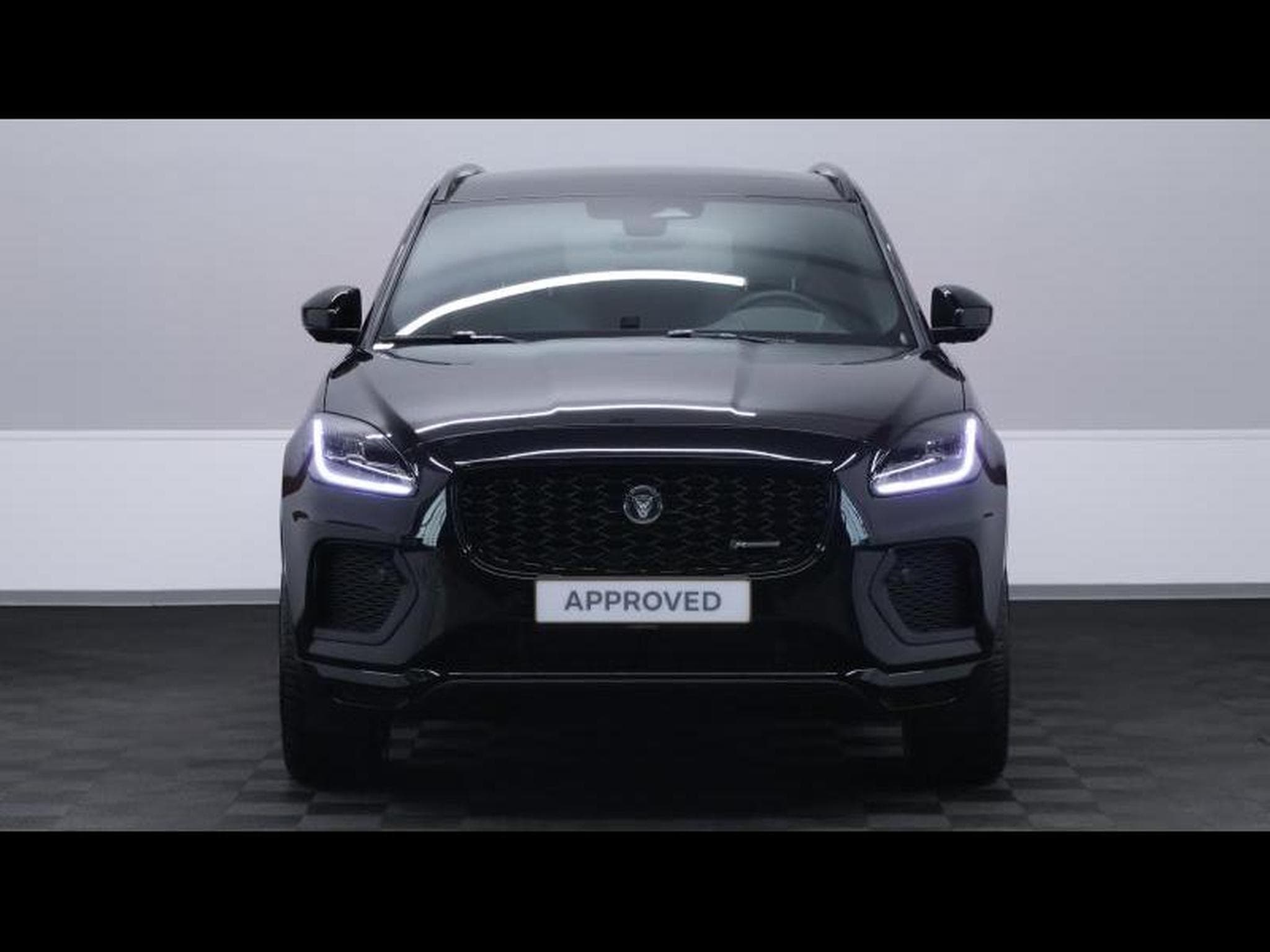 Jaguar E-Pace P300e R-Dynamic S AWD Auto (2024) - Photo 2