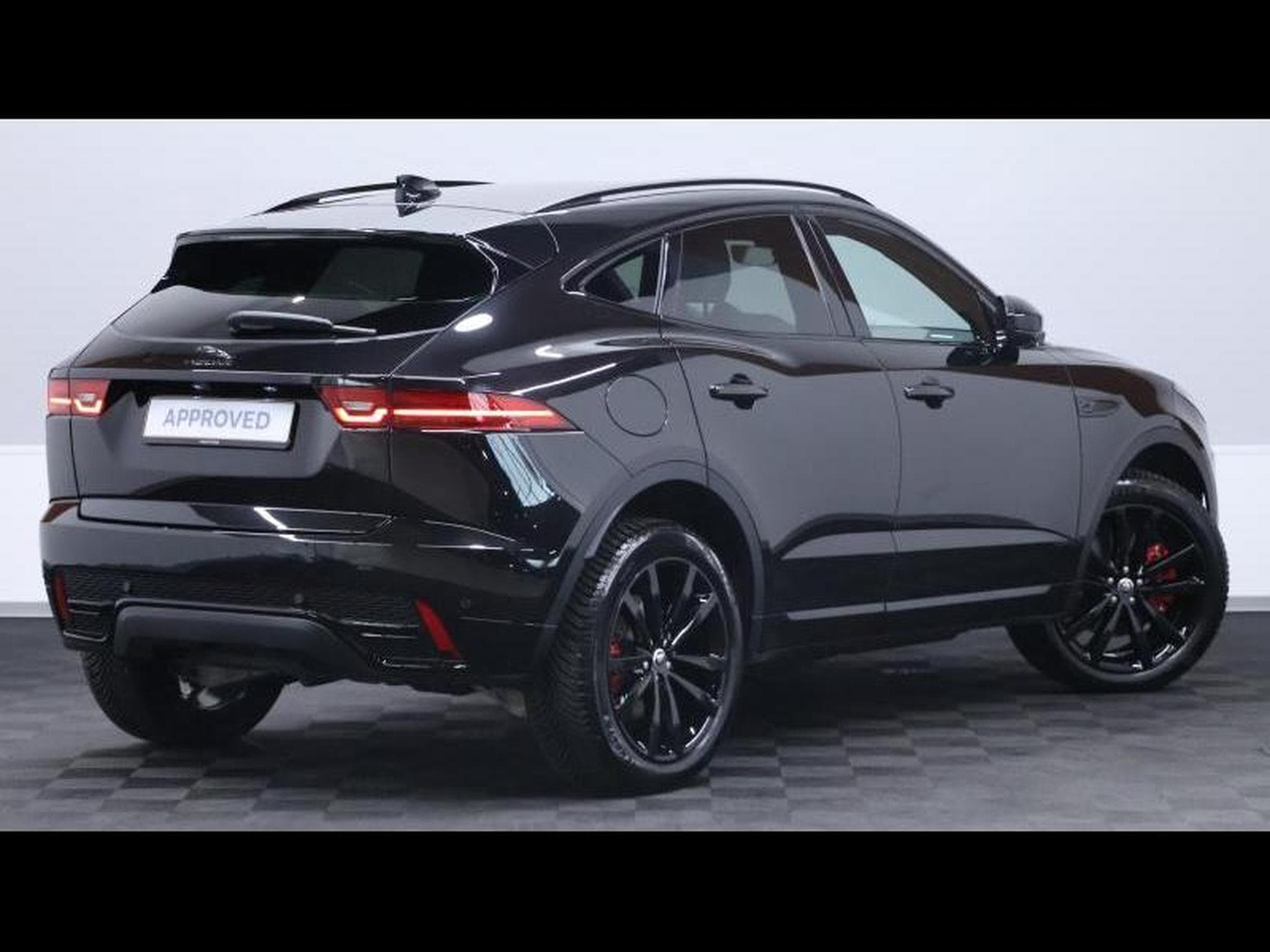 Jaguar E-Pace P300e R-Dynamic S AWD Auto (2024) - Photo 5