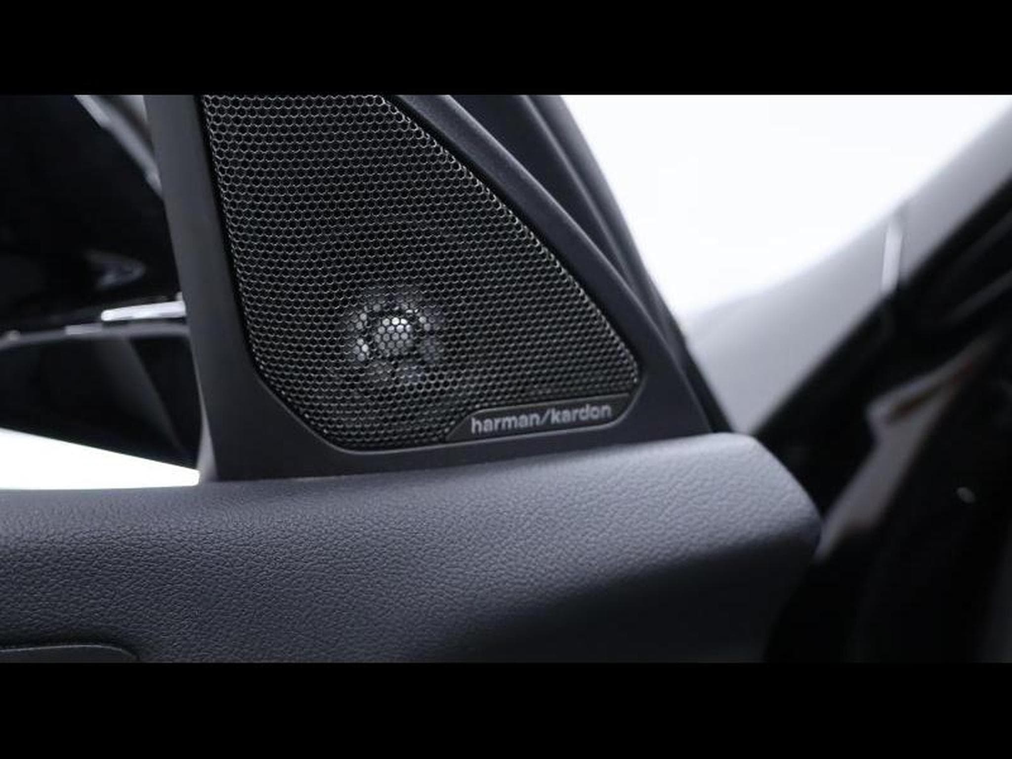 BMW 118 i hatch M Sport Steptronic (2024) - Photo 27