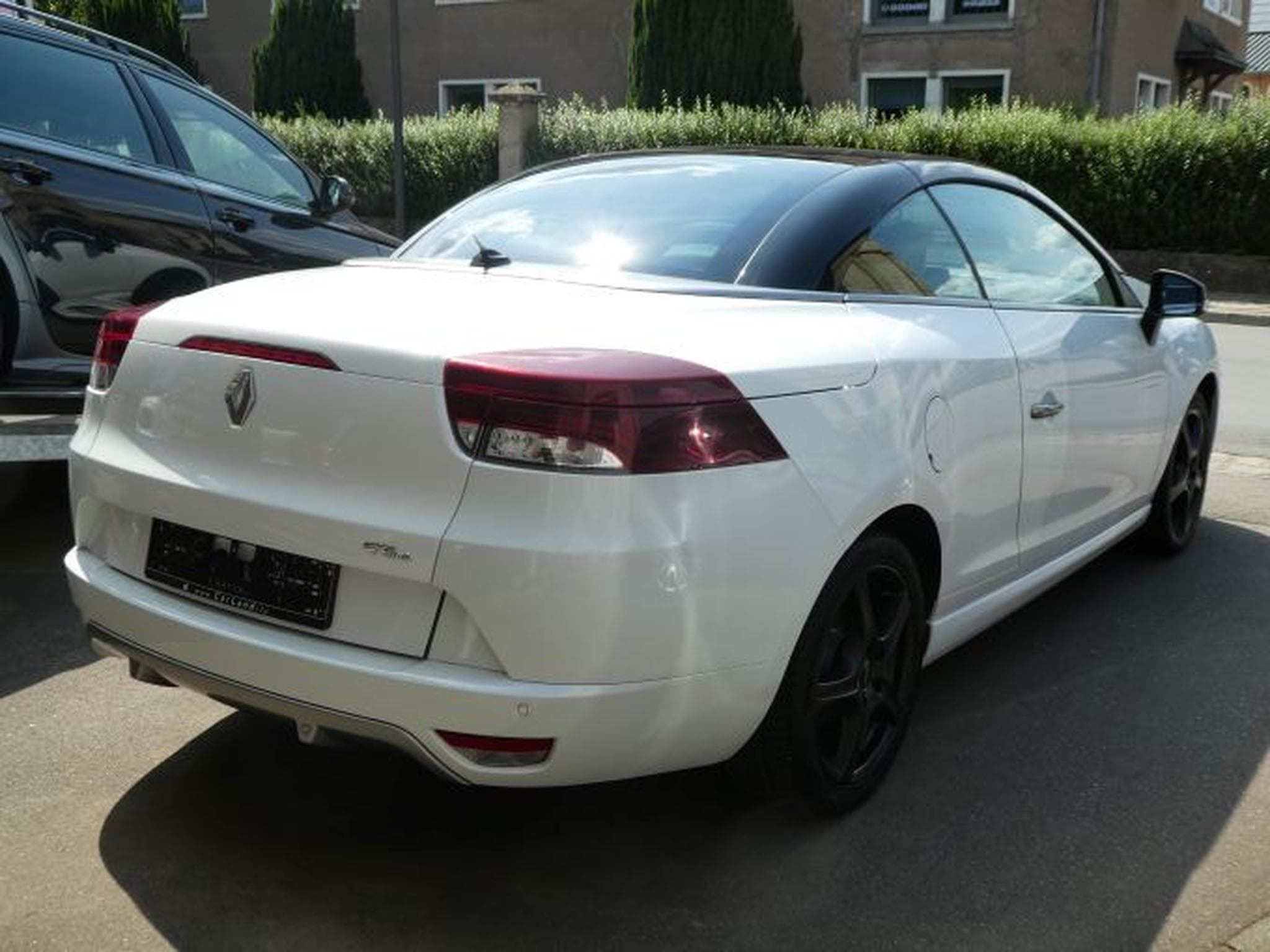 Renault Megane TCE GT-Line Sport Cabrio (2013) - Photo 4