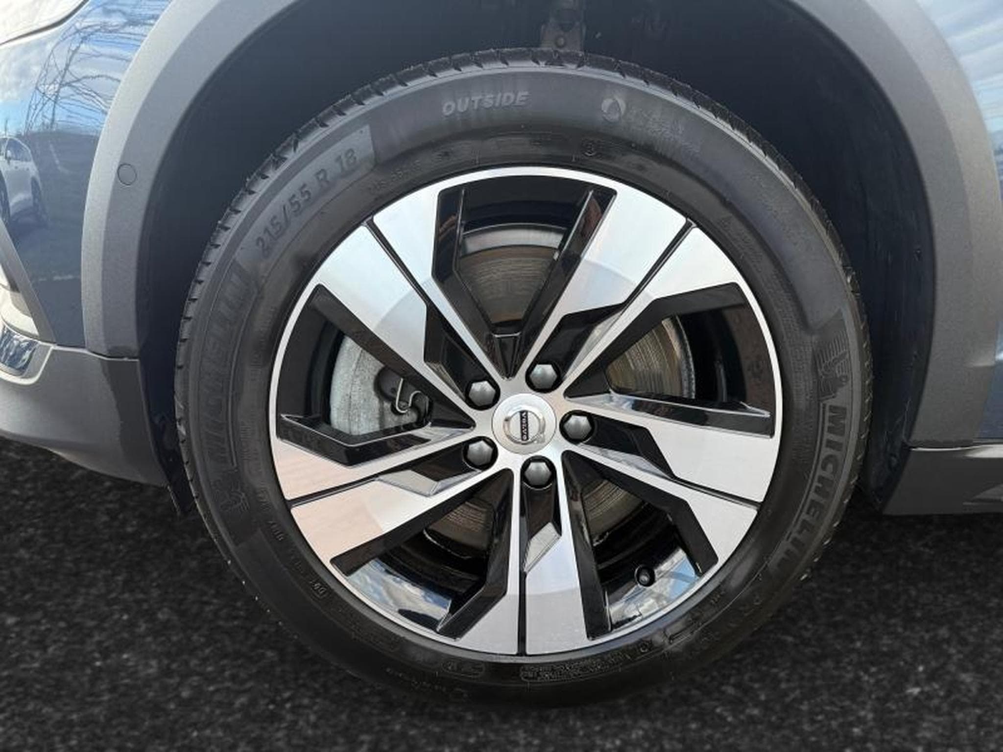 Volvo V60 B5 AWD / Essence (2023) - Foto 14