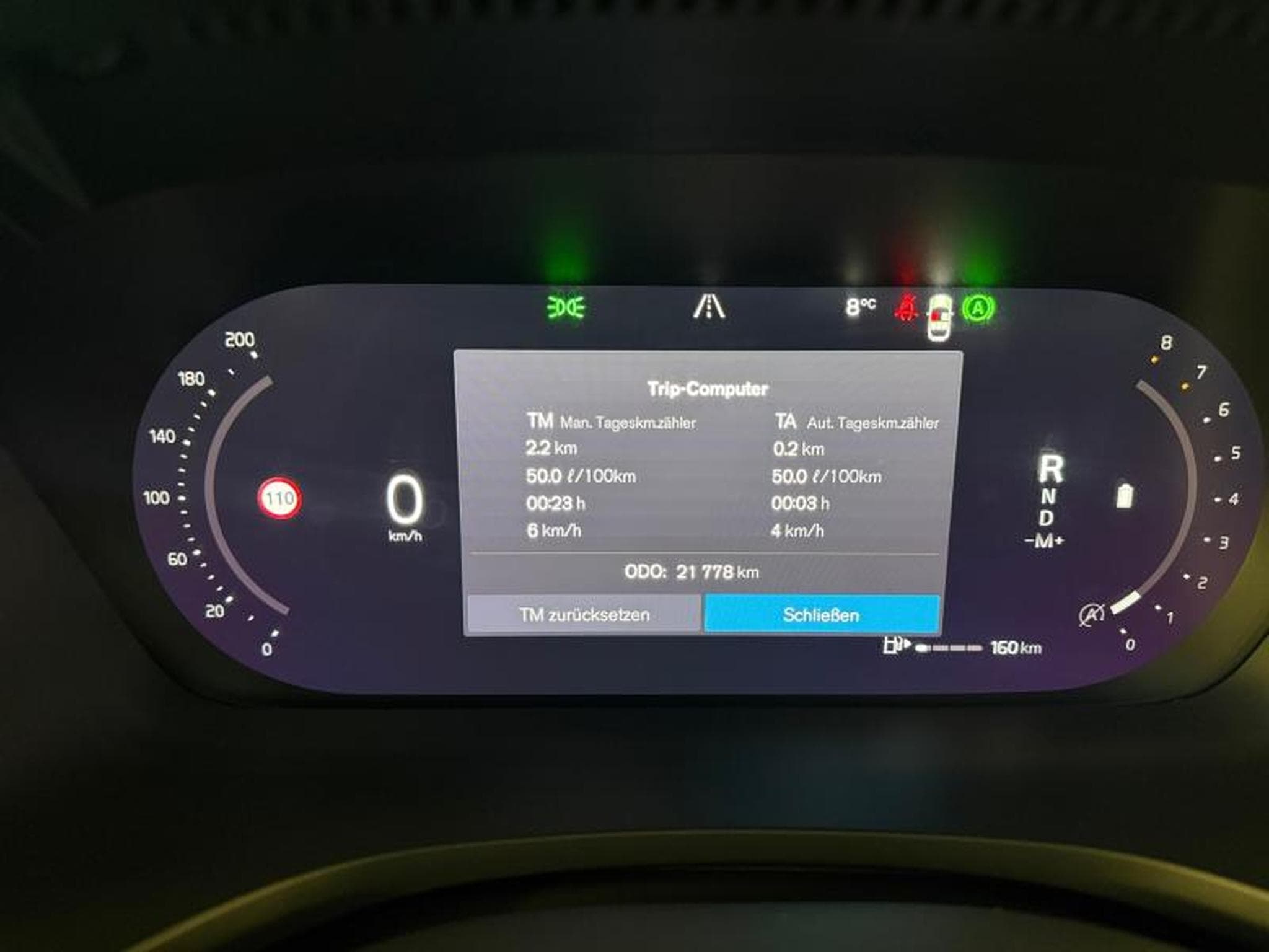 Volvo V60 B5 AWD / Essence (2023) - Foto 18