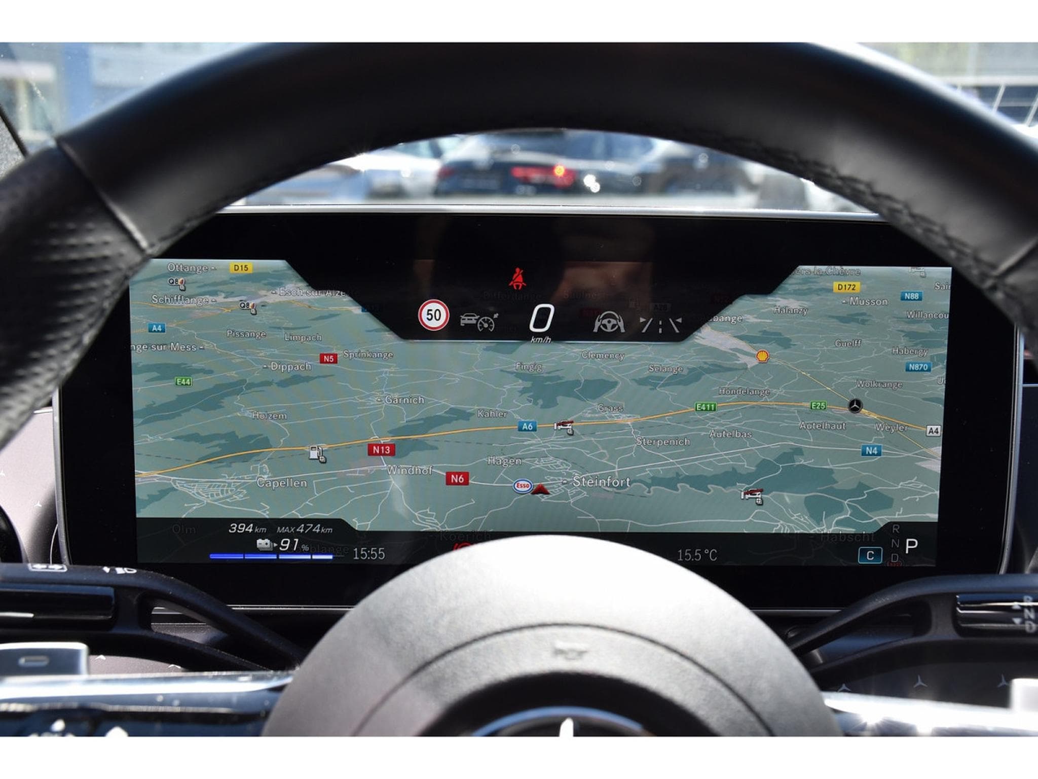 Mercedes EQE 300 AMG Line AIRMATIC DISTR CUIR MEMO PANO BURMESTER CAM360 (2025) - Foto 16