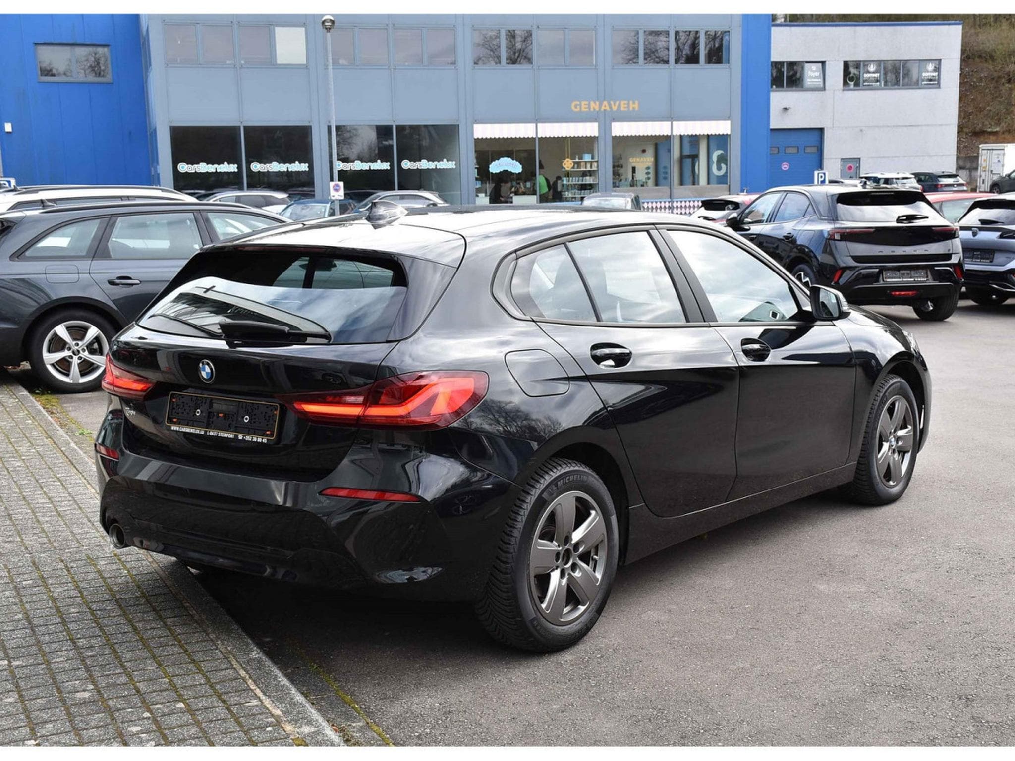 BMW 116 d CLIMA REGUL LANE LED PDC 1° MAIN (2023) - Foto 4