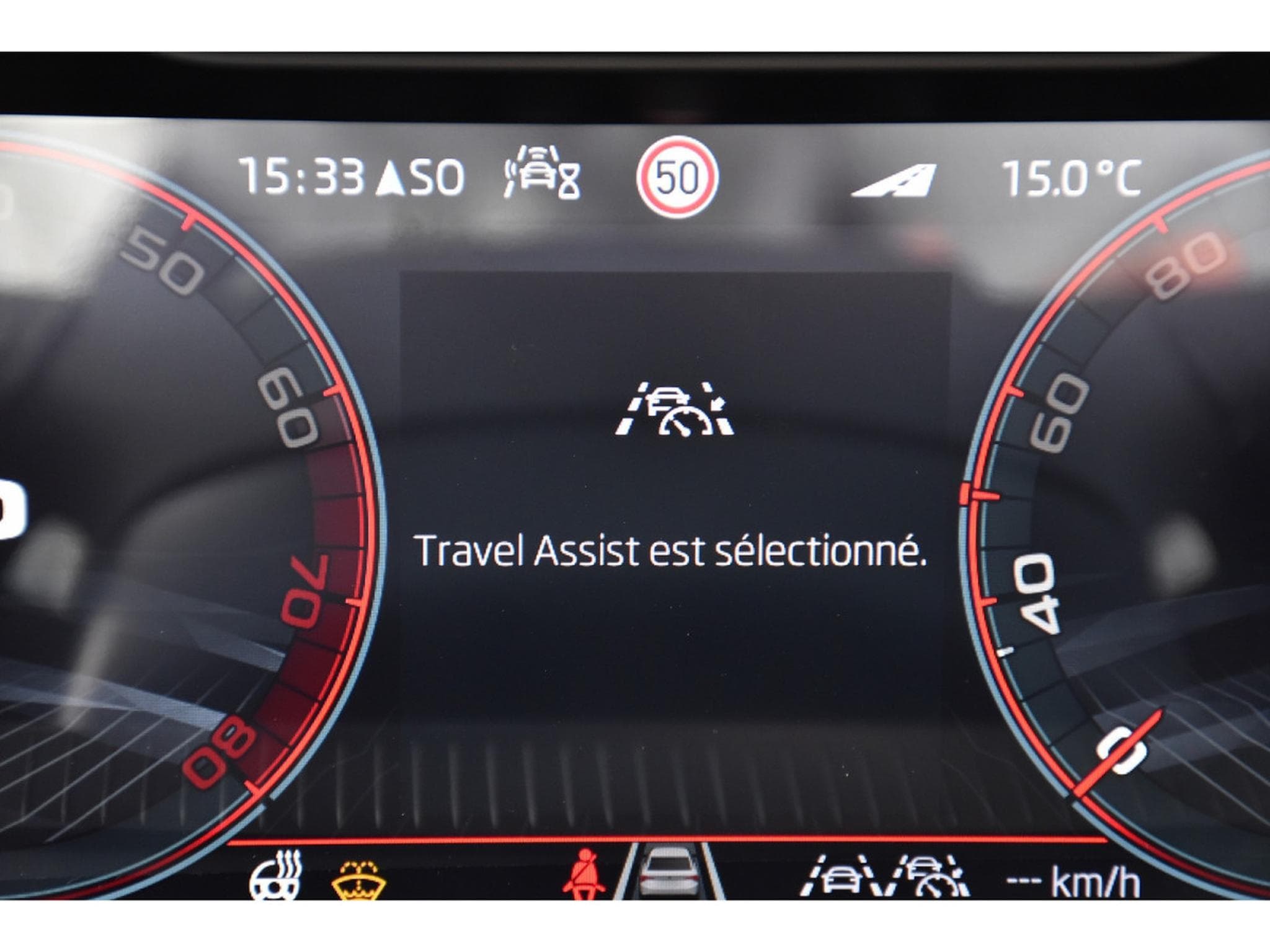 Skoda Kamiq 1.5 TSI Monte Carlo DSG PANO ACC TRAVEL SIDE KESSY NEUF (2026) - Foto 18