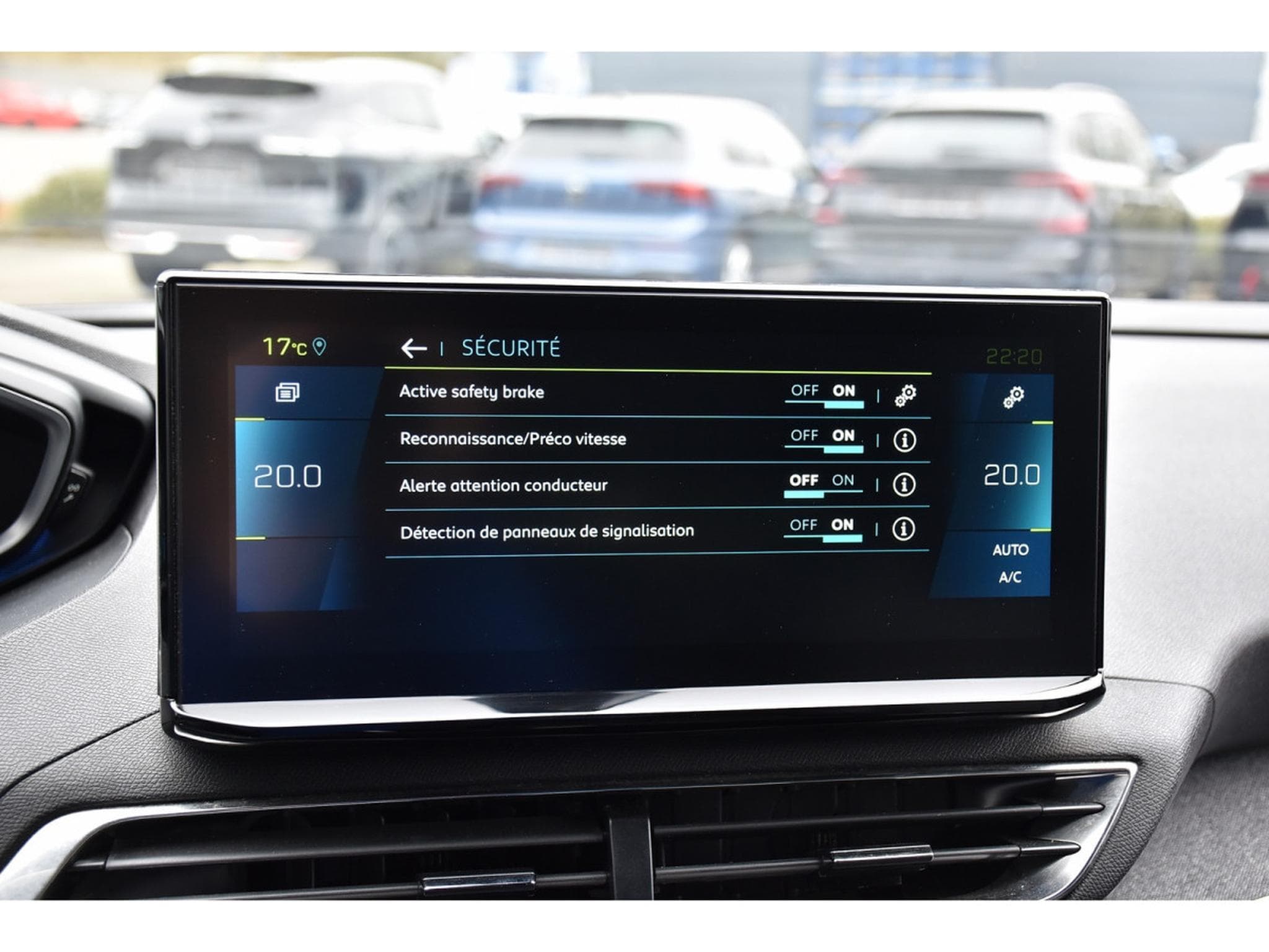 Peugeot 3008 1.6 Hybrid PHEV 224 Allure e-EAT8 LANE SIDE CAM 1° MAIN (2023) - Photo 14