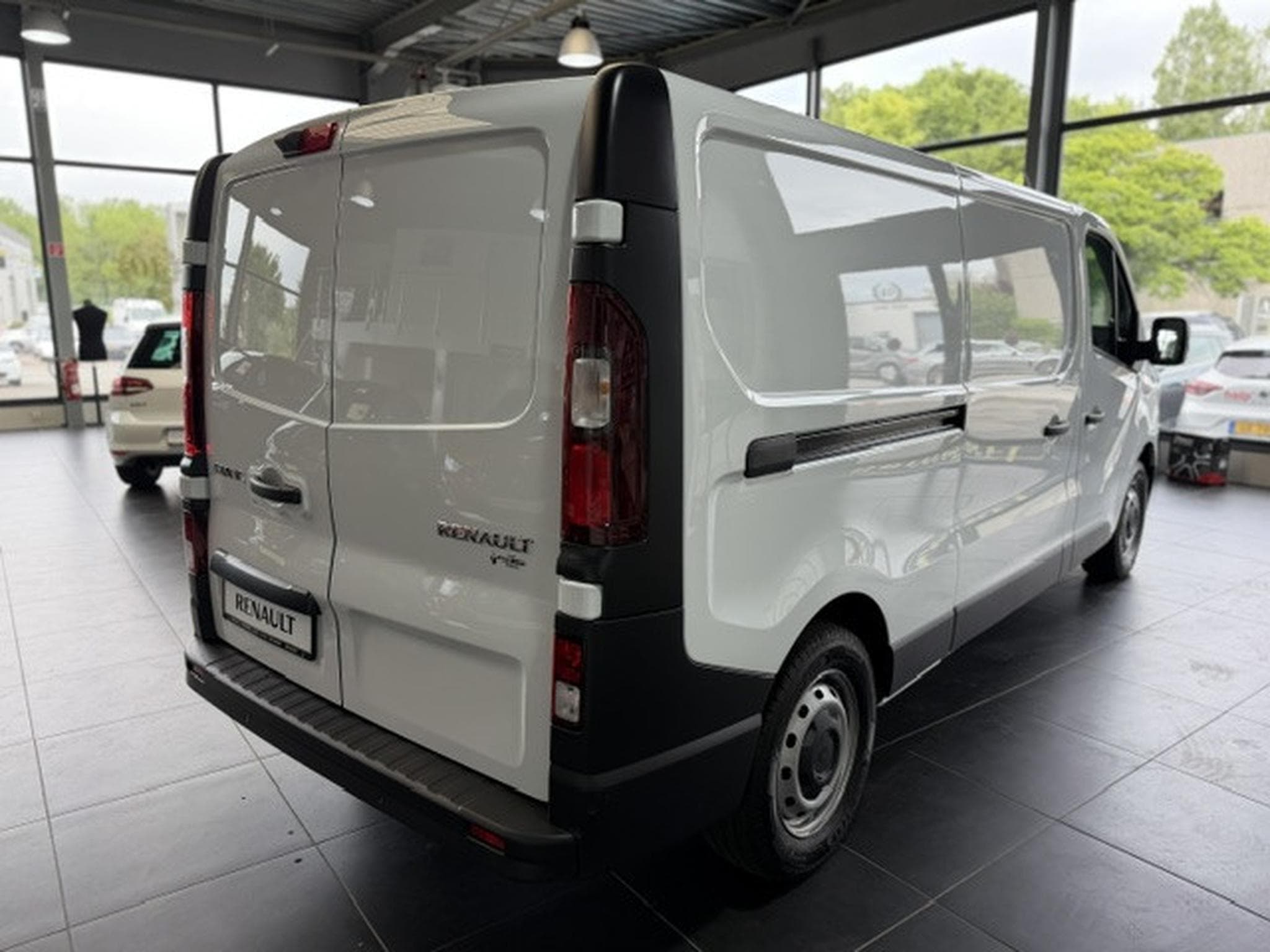 Renault Trafic ADVANCE L2H1 3T0 DCI 150 EDC (2025) - Photo 4