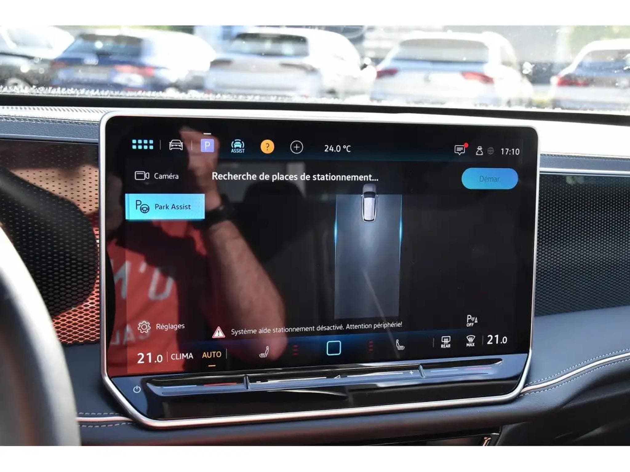 VW Passat (2025) - Photo 18