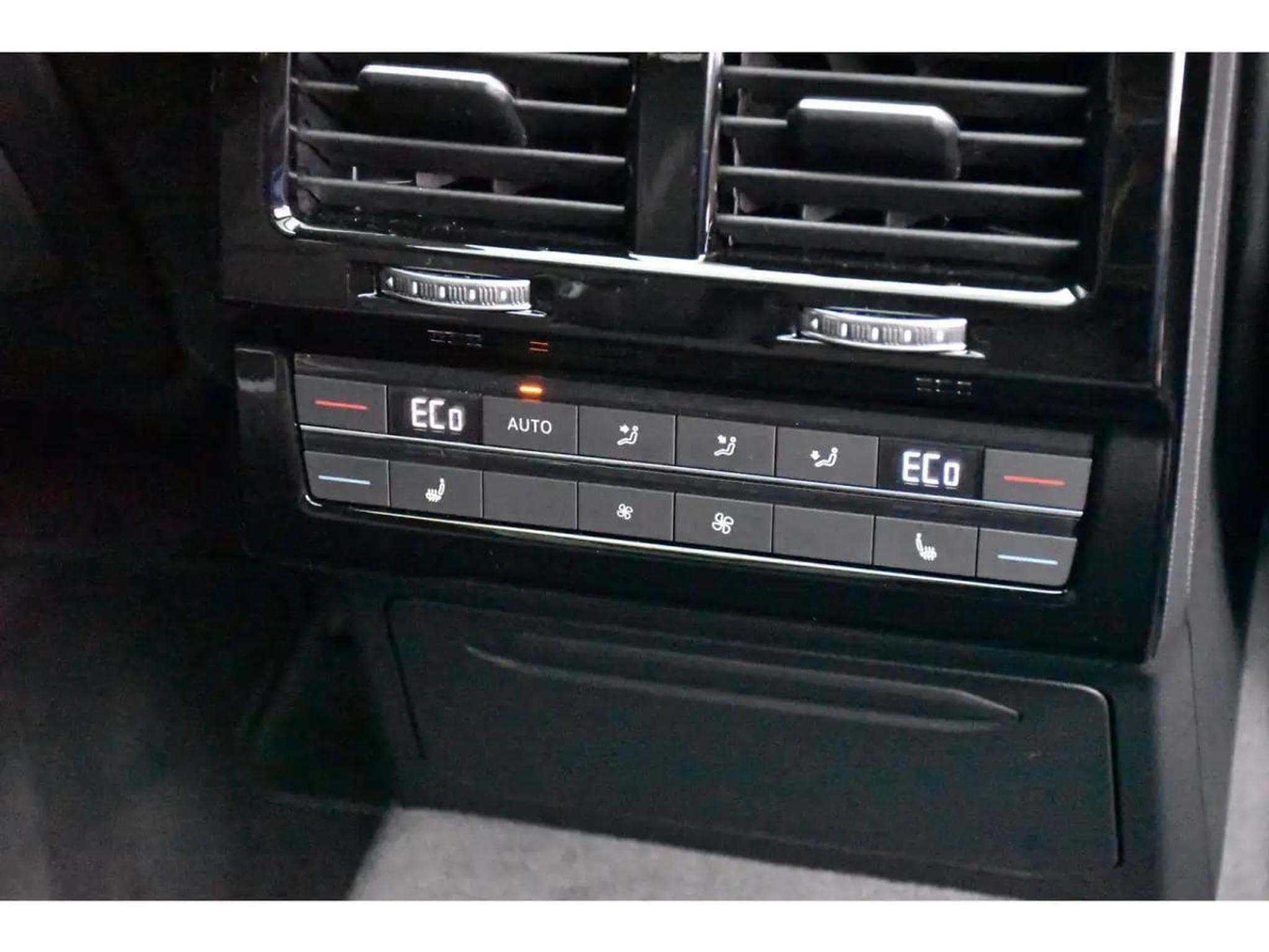 VW Touareg (2026) - Foto 20