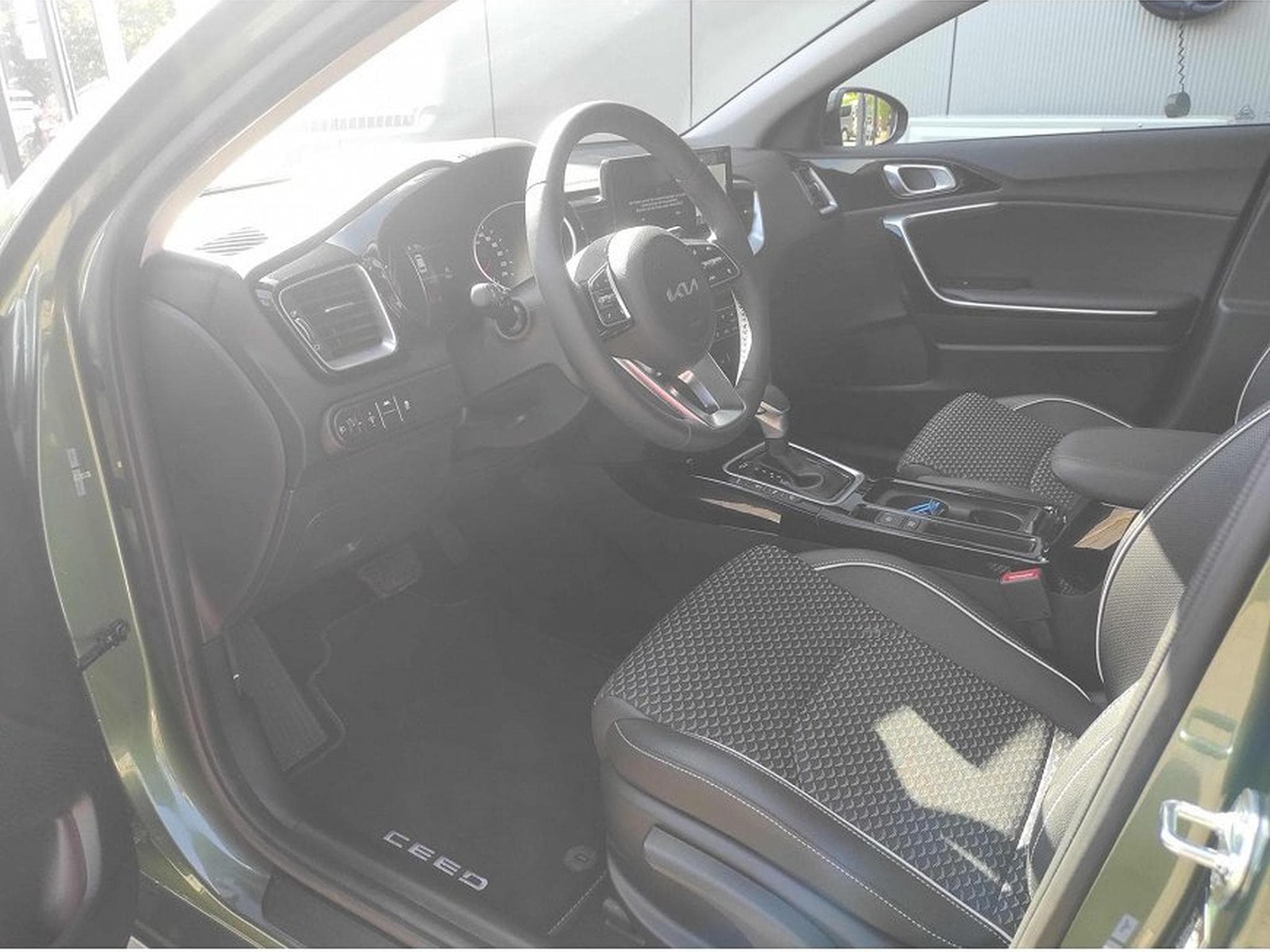 Kia Ceed (2022) - Photo 7