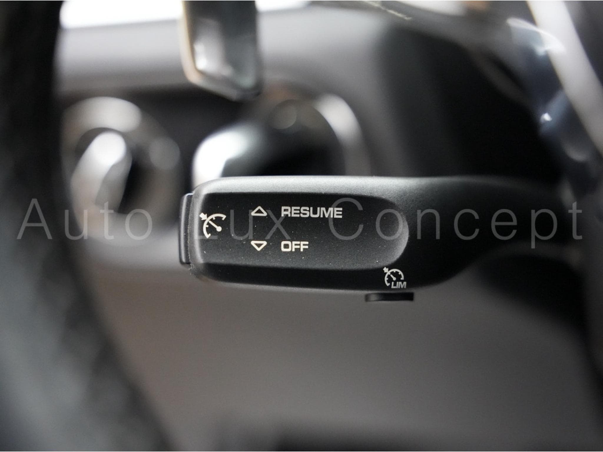 Porsche Macan Turbo (2015) - Photo 15