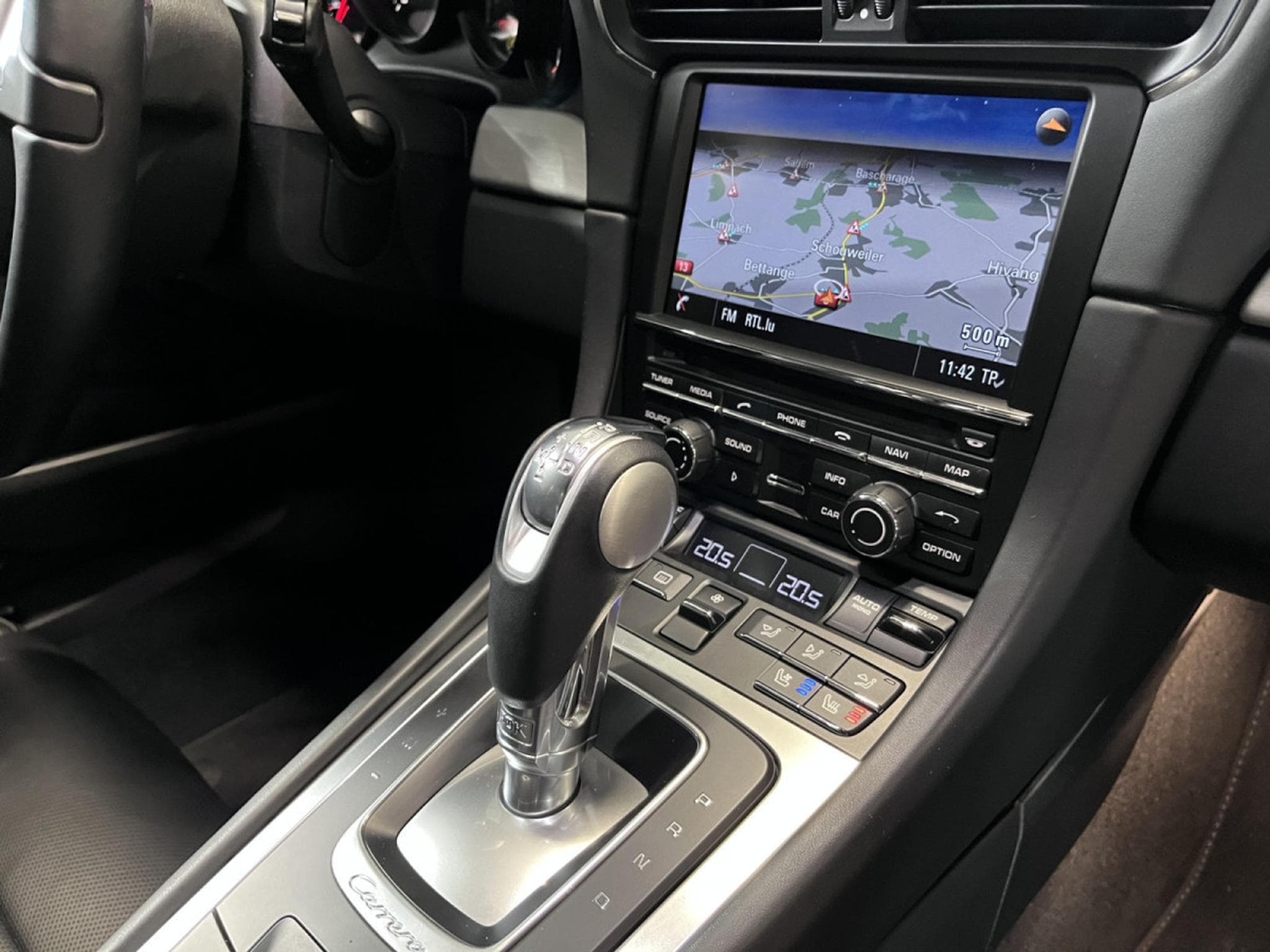 Porsche 911 911 Carrera 2 PDK / Toit ouvrant/20/Keyless-go/BI-Xenon (2013) - Foto 23