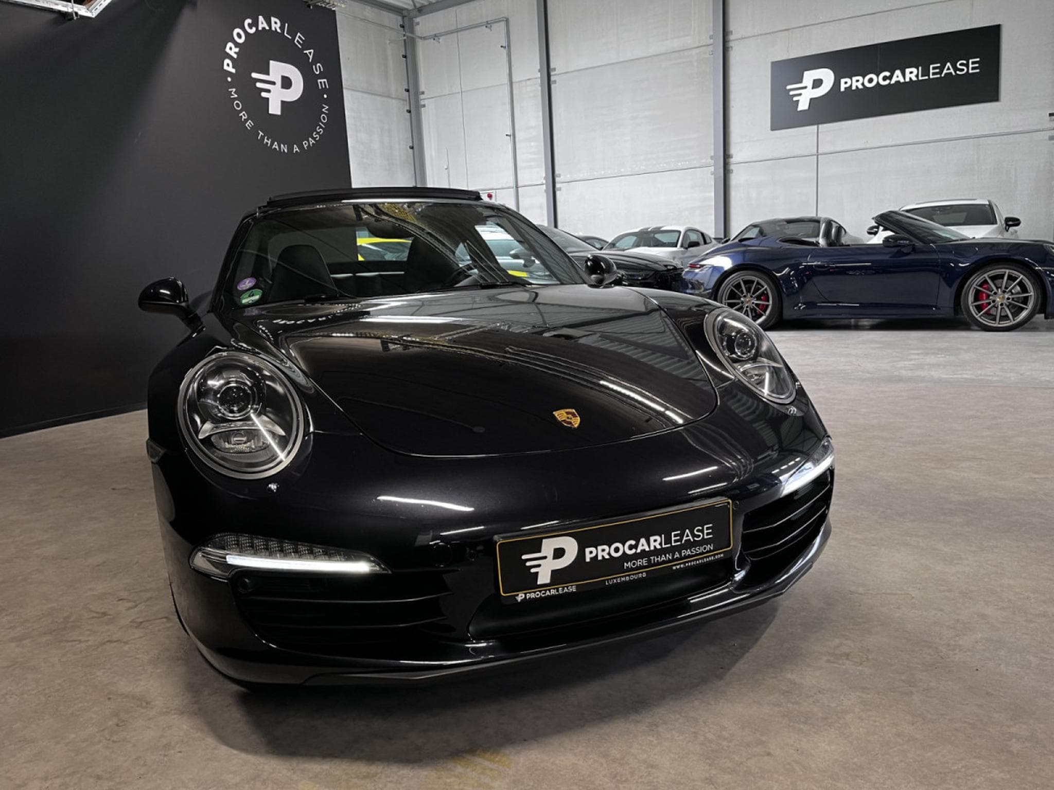 Porsche 911 911 Carrera 2 PDK / Toit ouvrant/20/Keyless-go/BI-Xenon (2013) - Foto 3