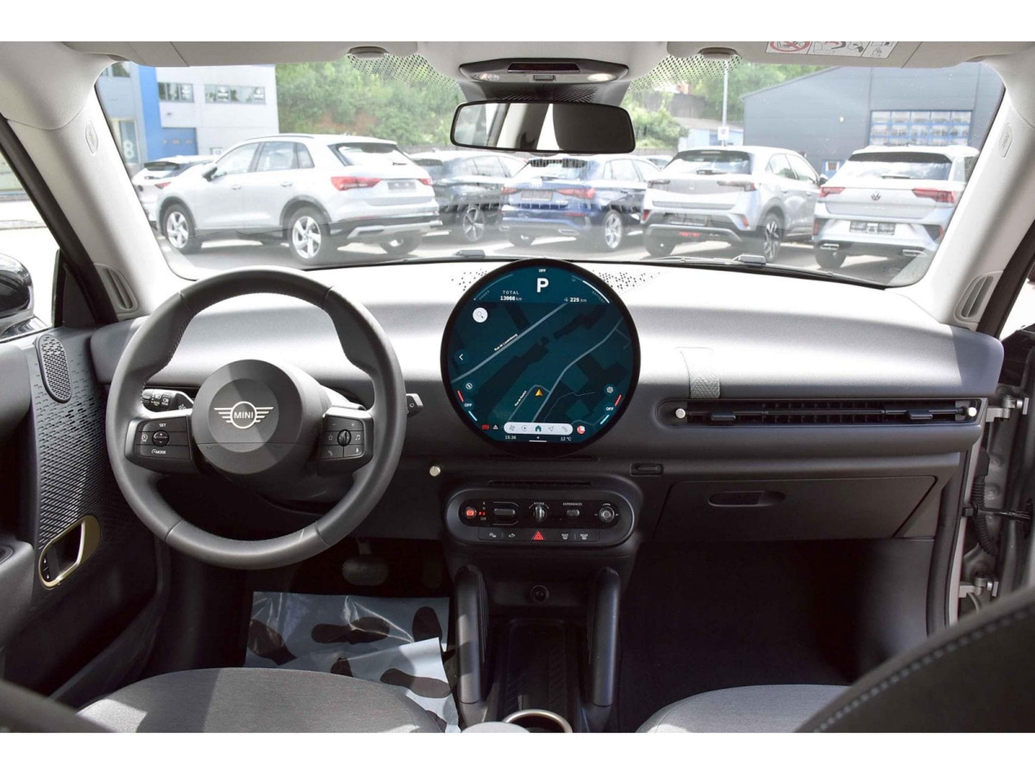 Mini Cooper SE 52 kWh LANE SIDE CAM PARK 1° MAIN (2024) - Photo 9