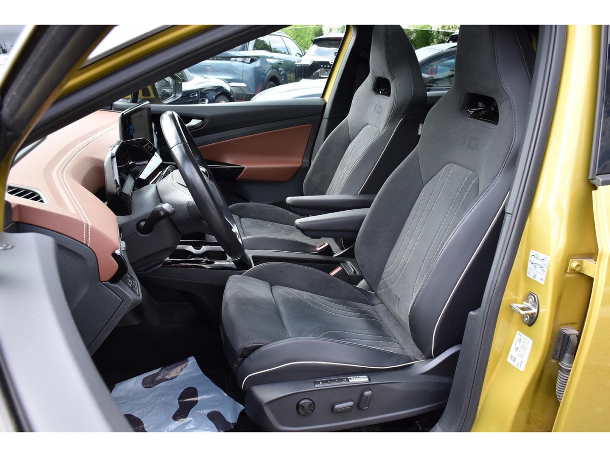 VW ID.4 77 kWh Pro Performance PANO MEMO TRAVEL SIDE CAM360 1° MAIN (2021) - Photo 6