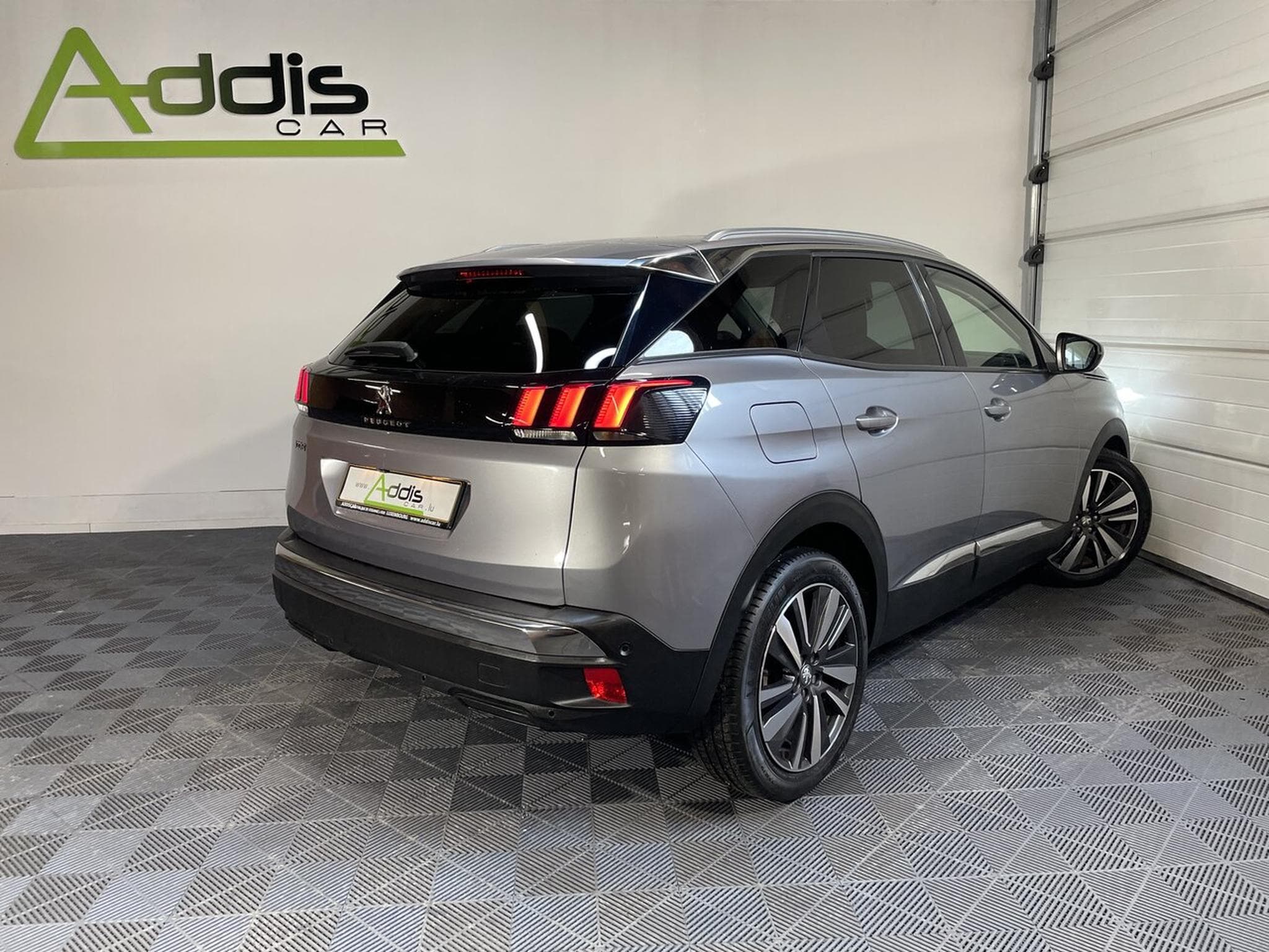 Peugeot 3008 1.6 HDI 120 EAT ALLURE I-COCKPIT GPS (2017) - Photo 2