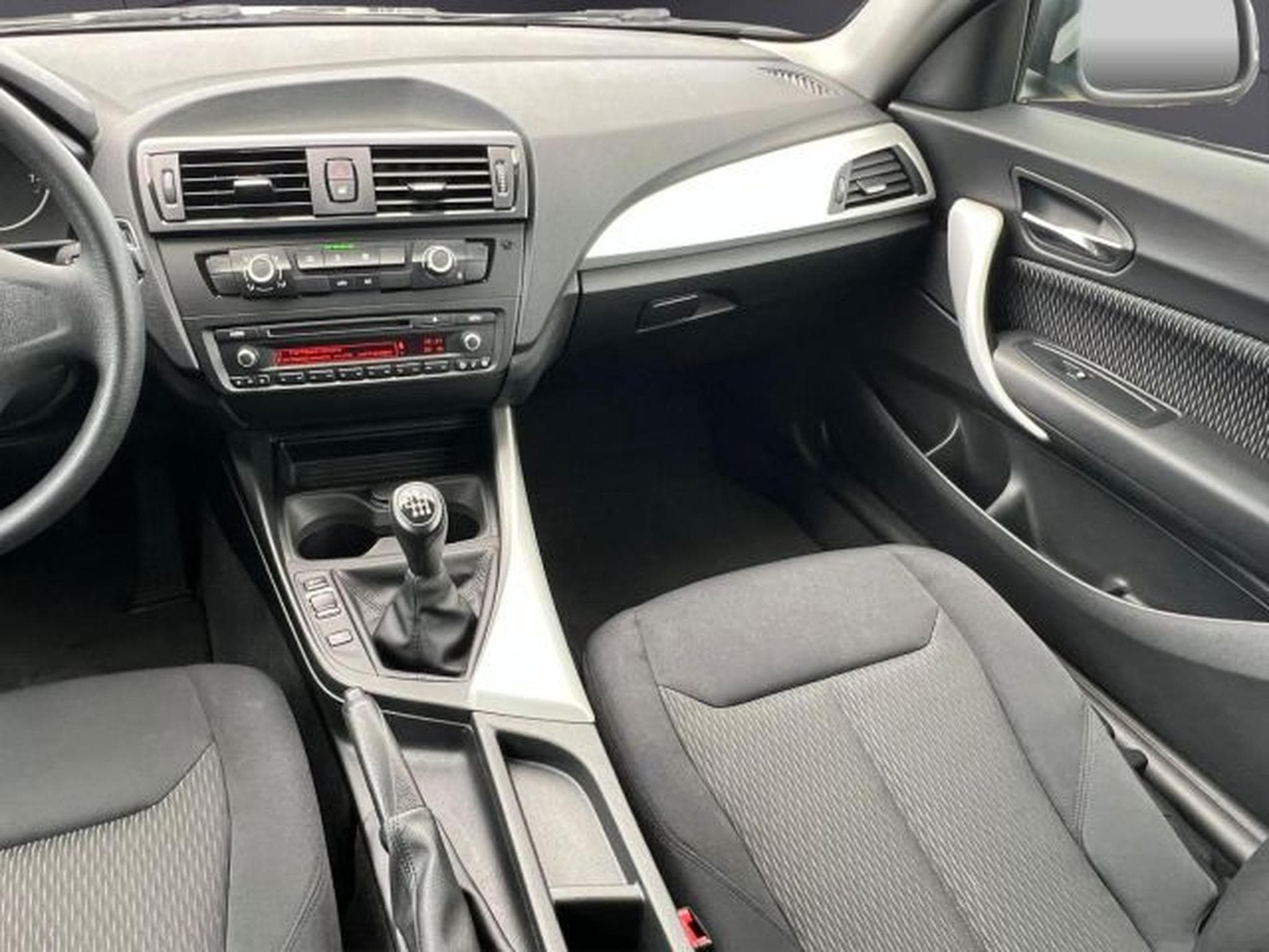 BMW 116 116i KLIMA,ESP,PDC,BI-XENON,START/STOPP Klima (2012) - Photo 13