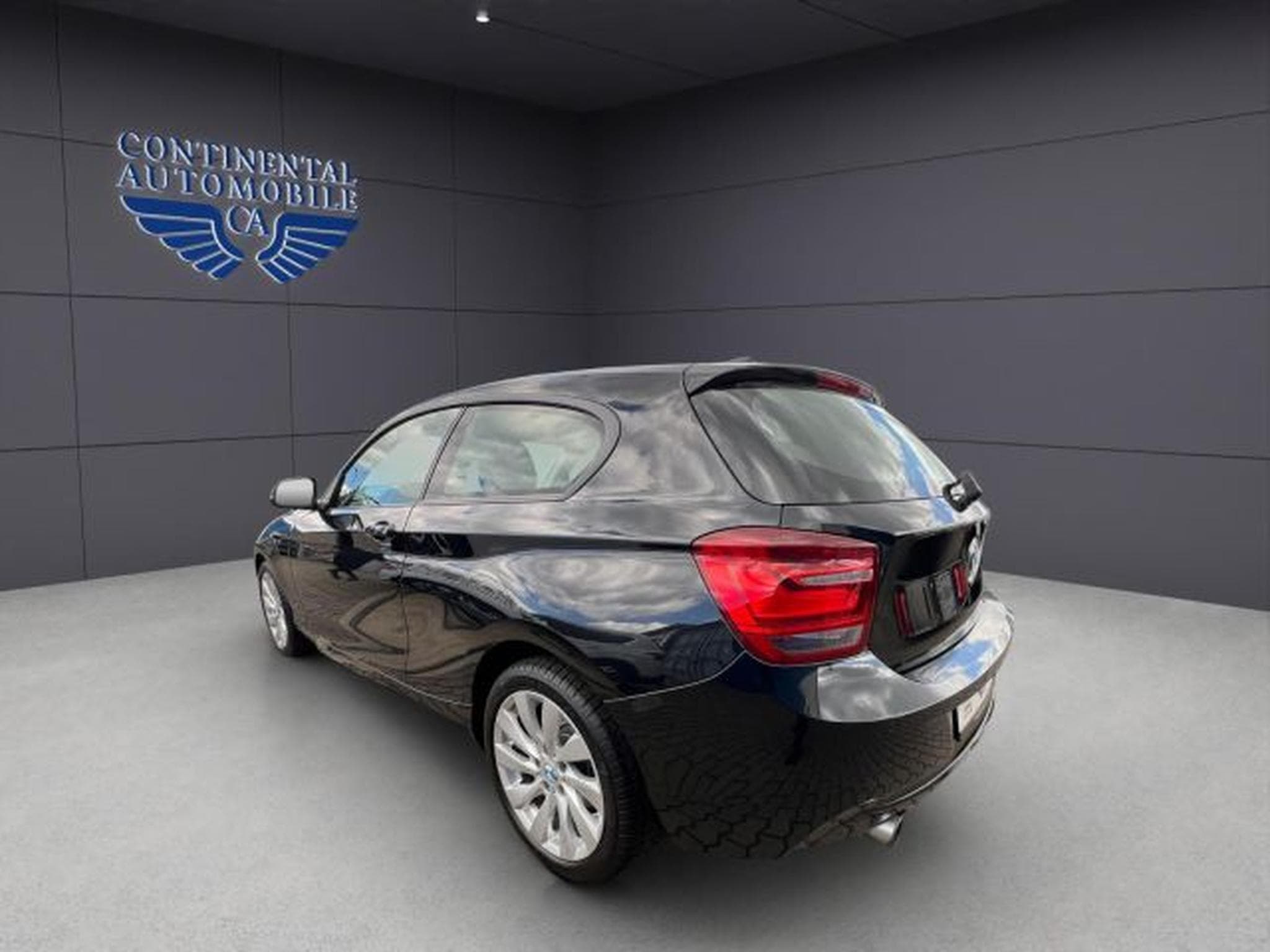 BMW 116 116i KLIMA,ESP,PDC,BI-XENON,START/STOPP Klima (2012) - Photo 7