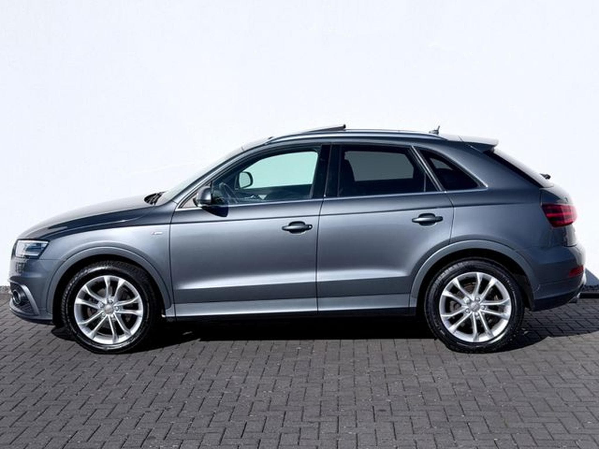 Audi Q3 Q3 2.0 TDI quattro S line /NAVI/LED/PDC/AHK/PANO (2014) - Photo 7